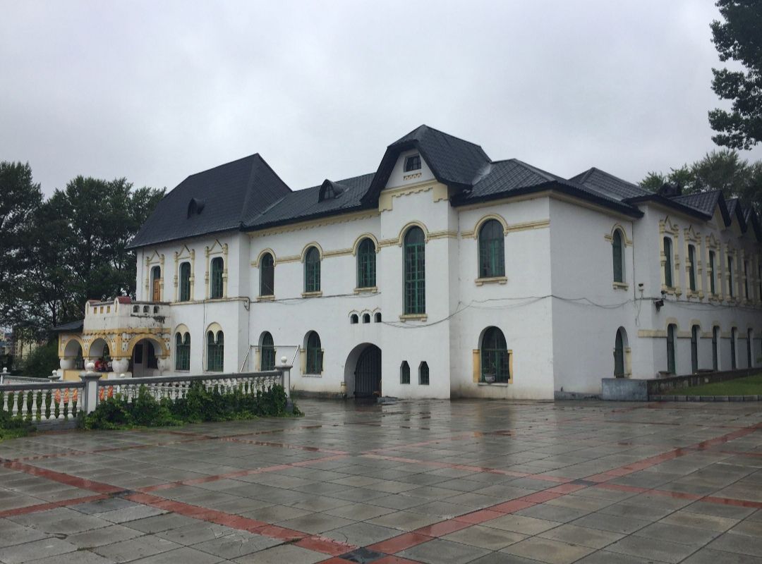 绥芬河铁路大白楼旅行图片 3