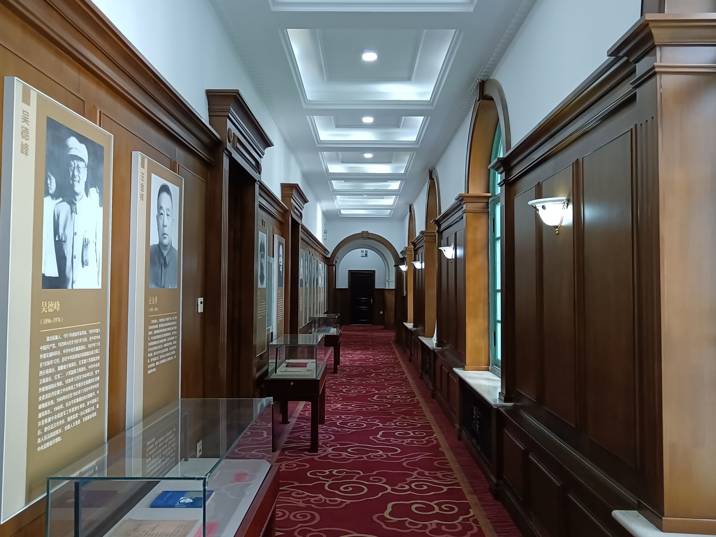 绥芬河铁路大白楼旅行图片 3