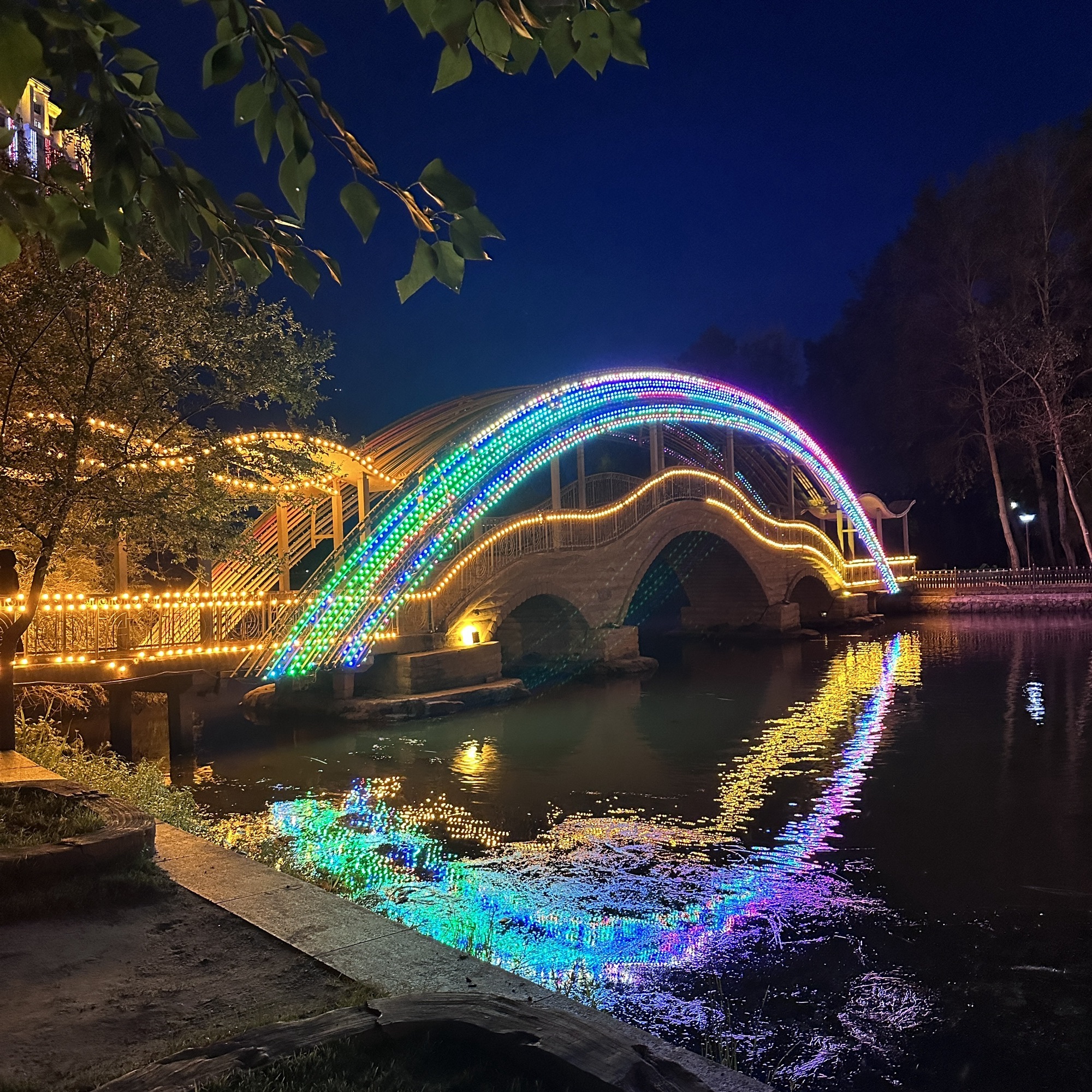 成吉思汗广场旅行图片 1