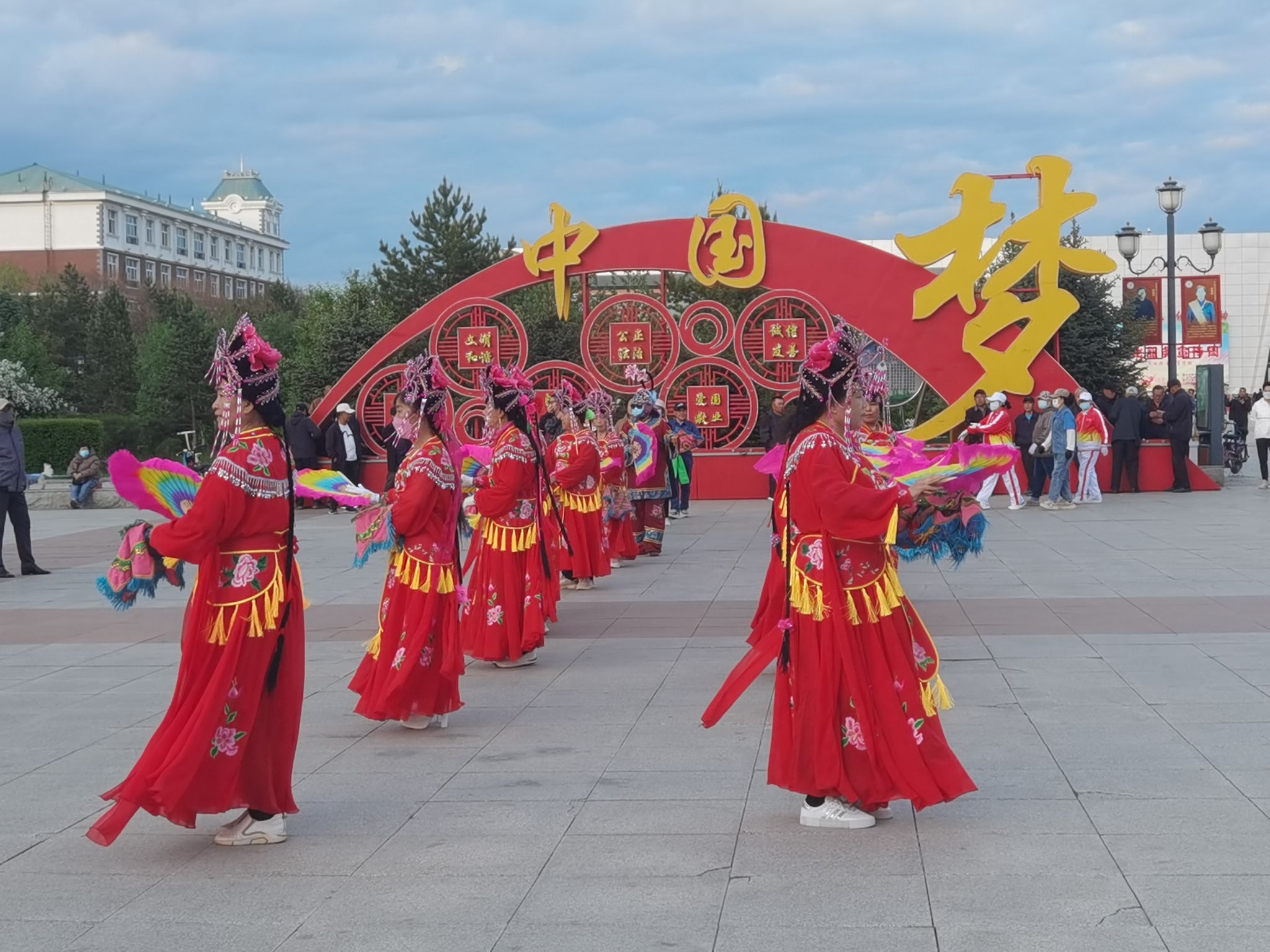 哈萨尔广场旅行图片 3