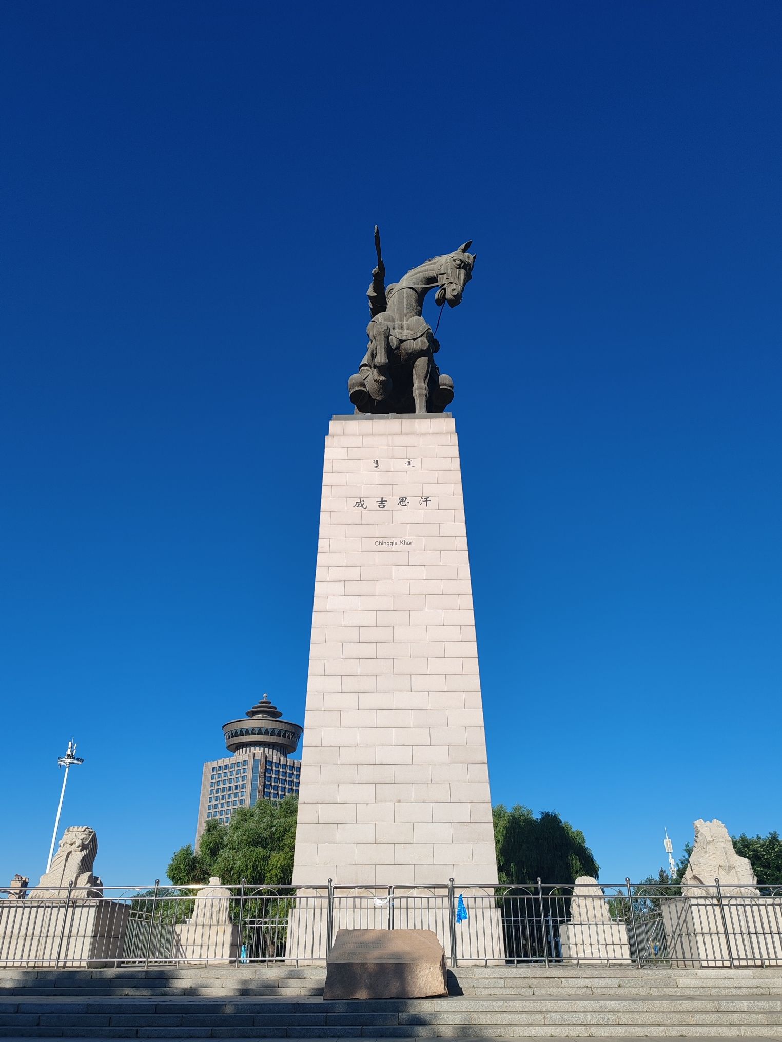 成吉思汗广场旅行图片 3