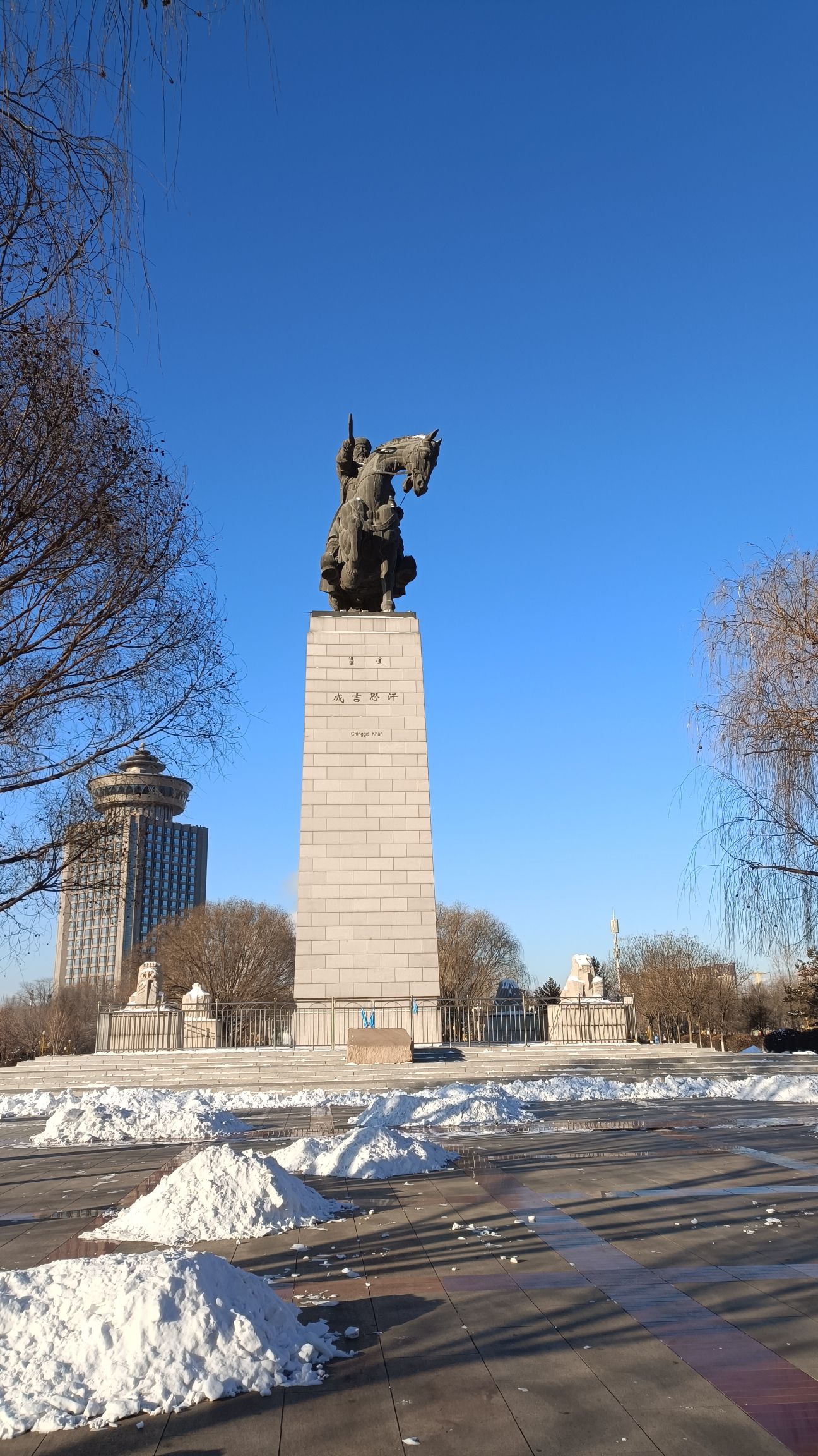 成吉思汗广场旅行图片 2