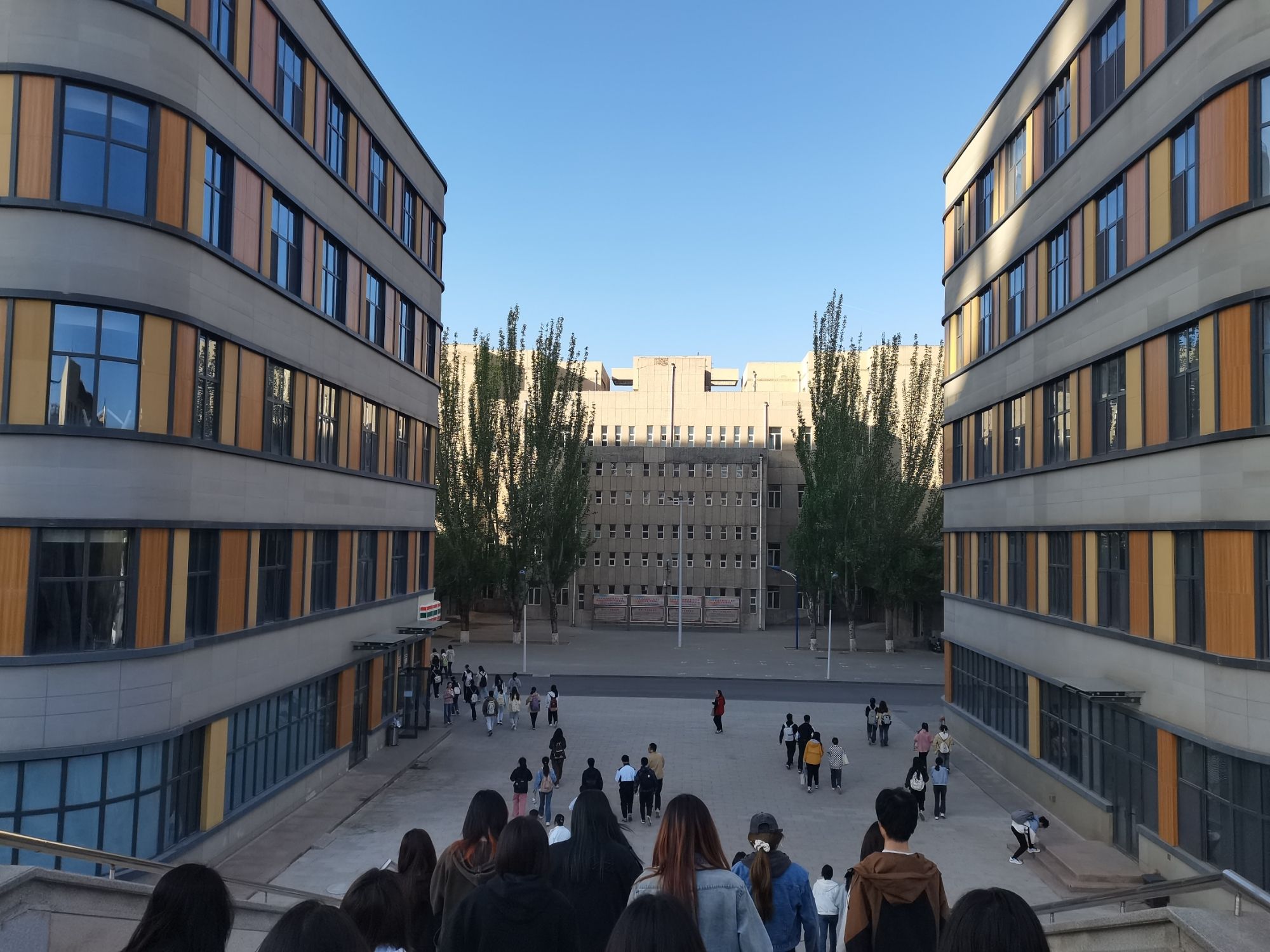 包头师范学院