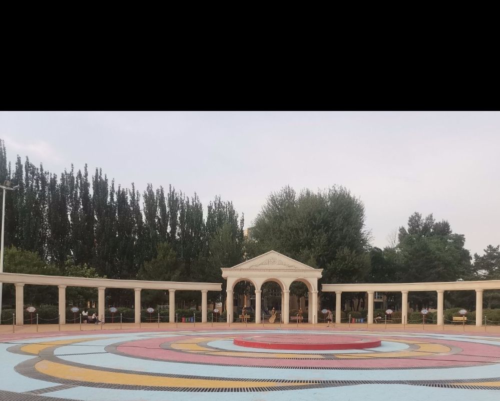 音乐广场旅行图片 1