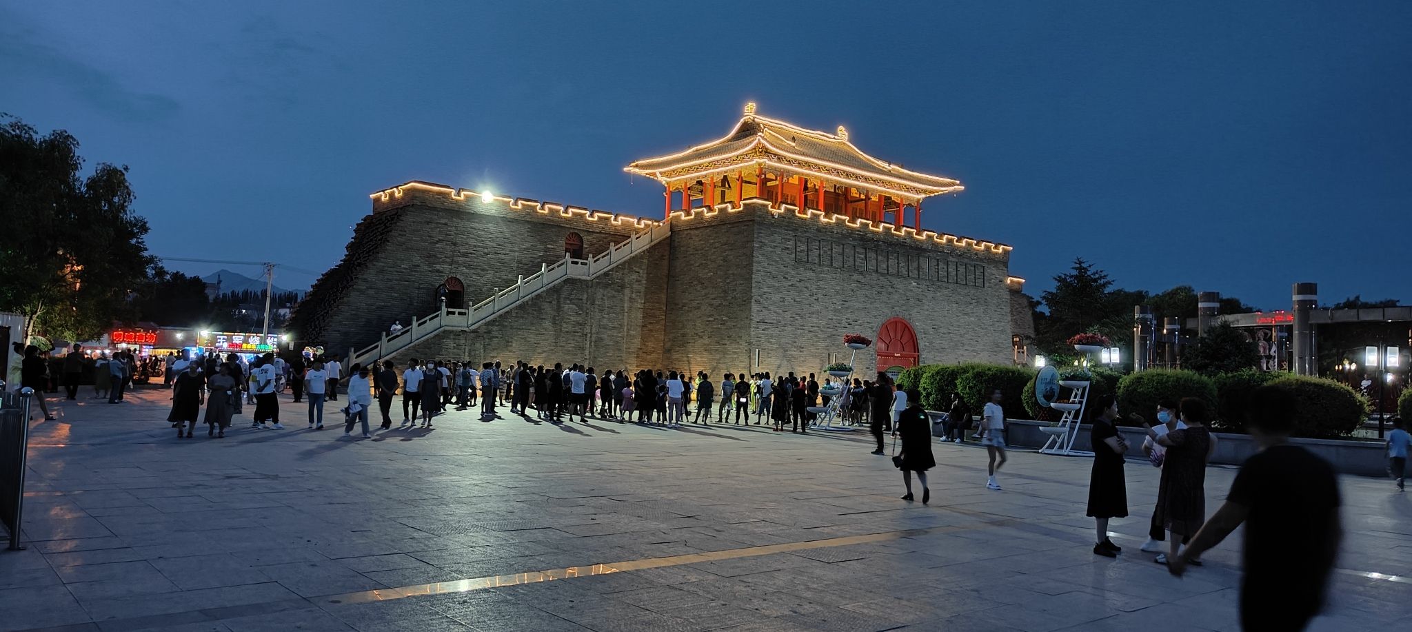 磐安门广场旅行图片 1