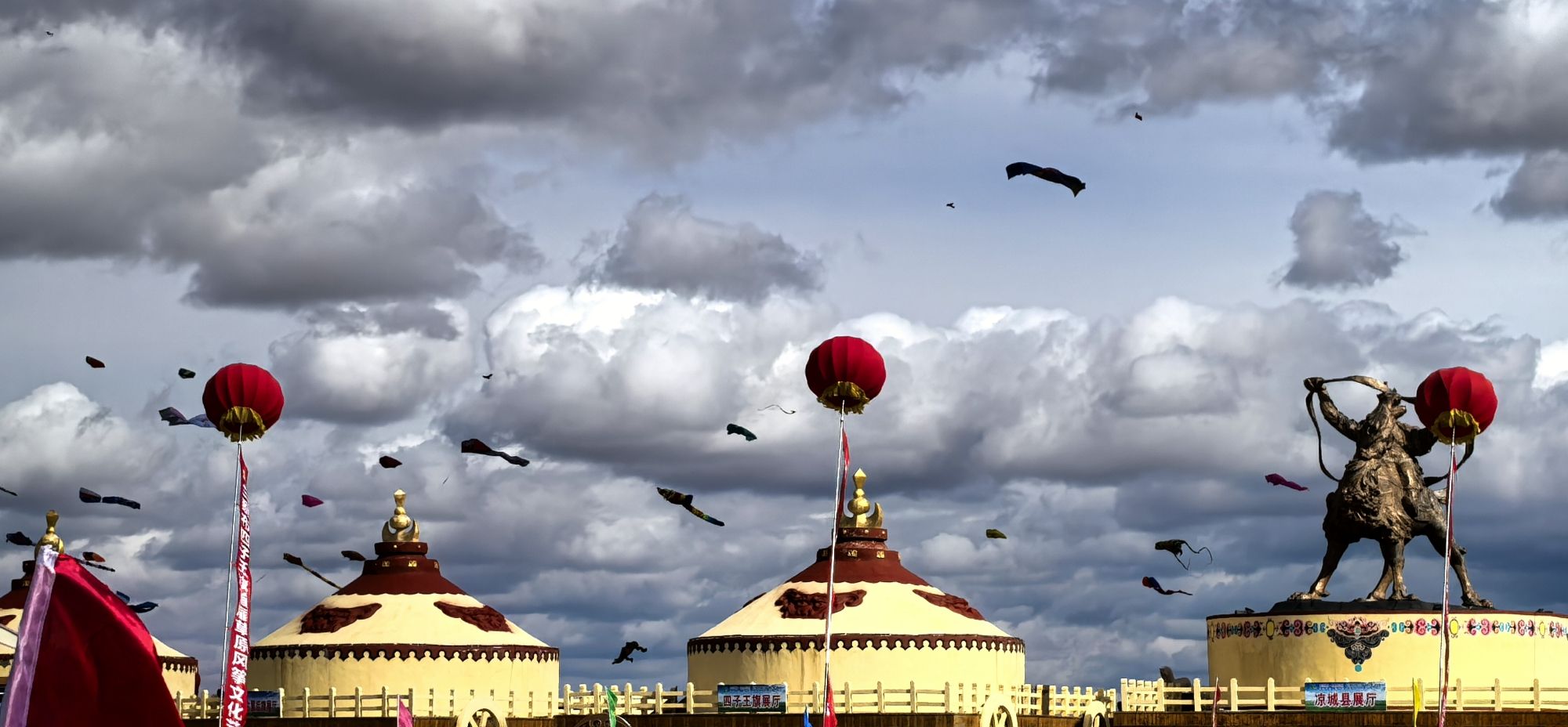 格根塔拉草原旅游区