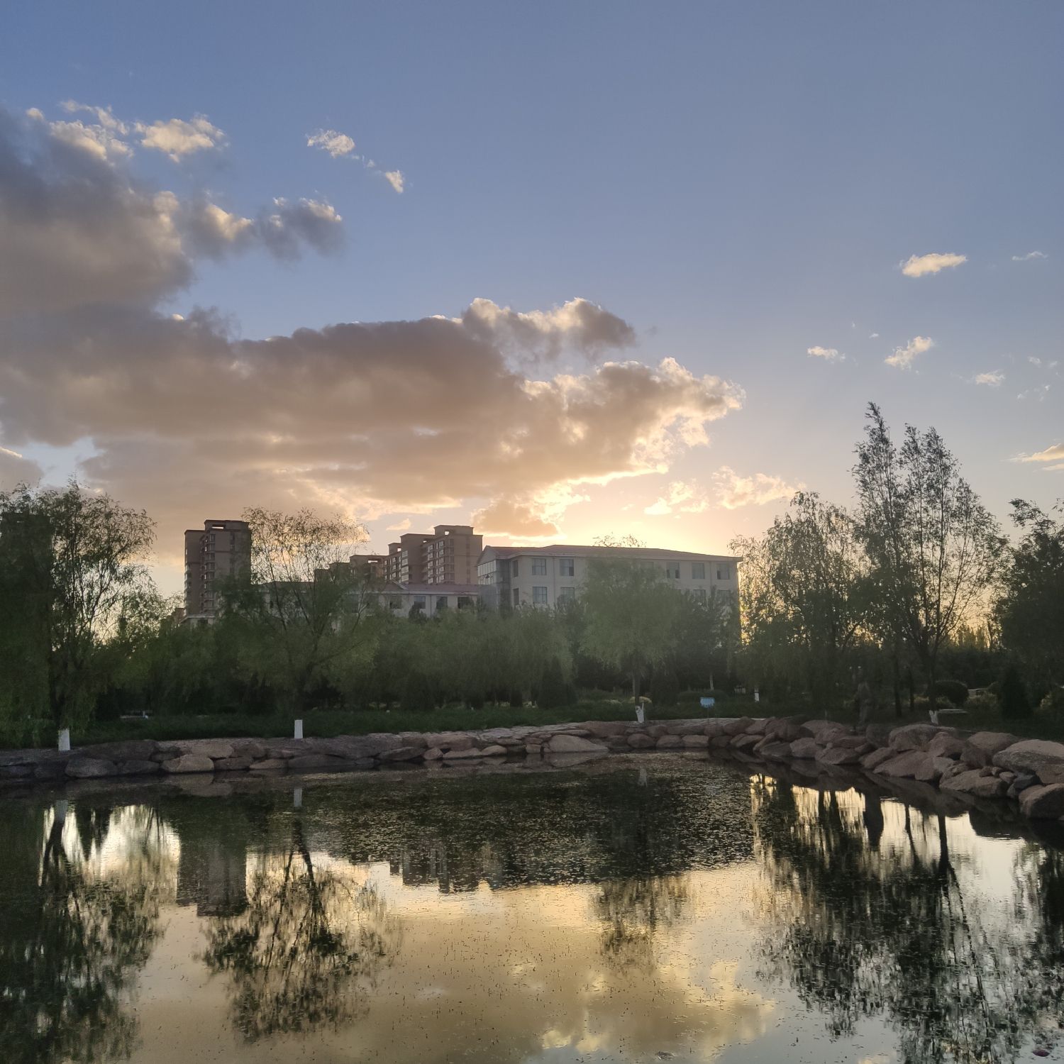 乌兰察布职业学院