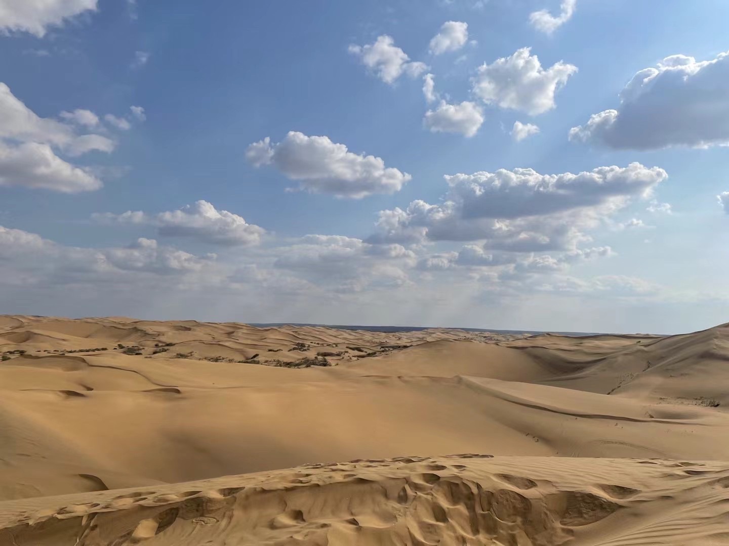 鄂尔多斯库布齐神光响沙旅游区