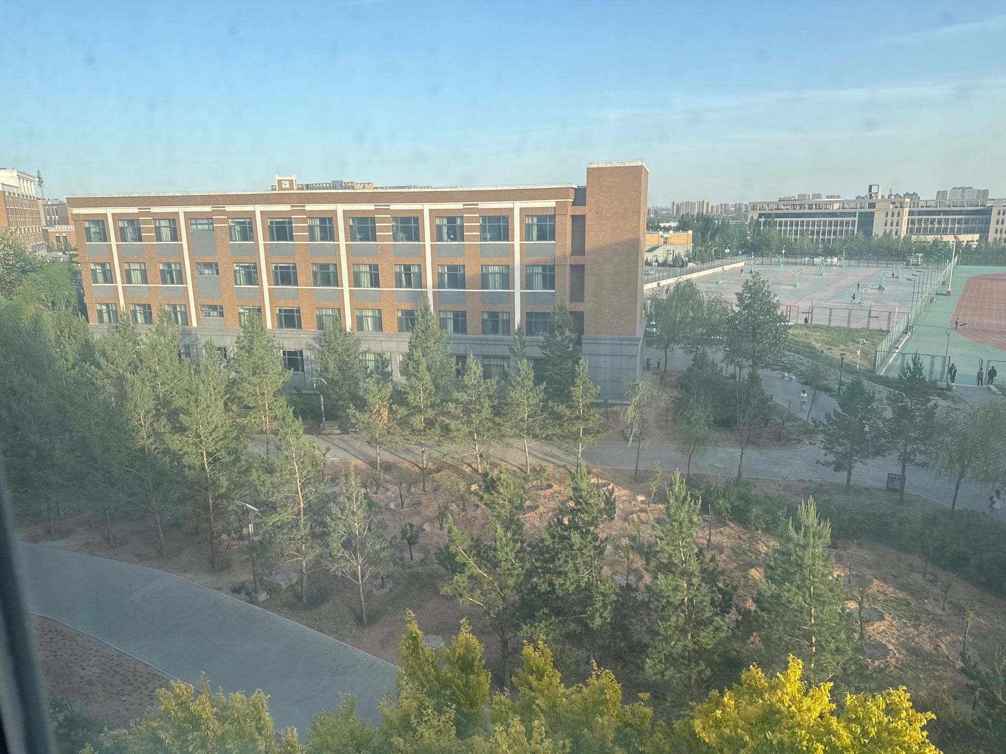 鄂尔多斯职业学院