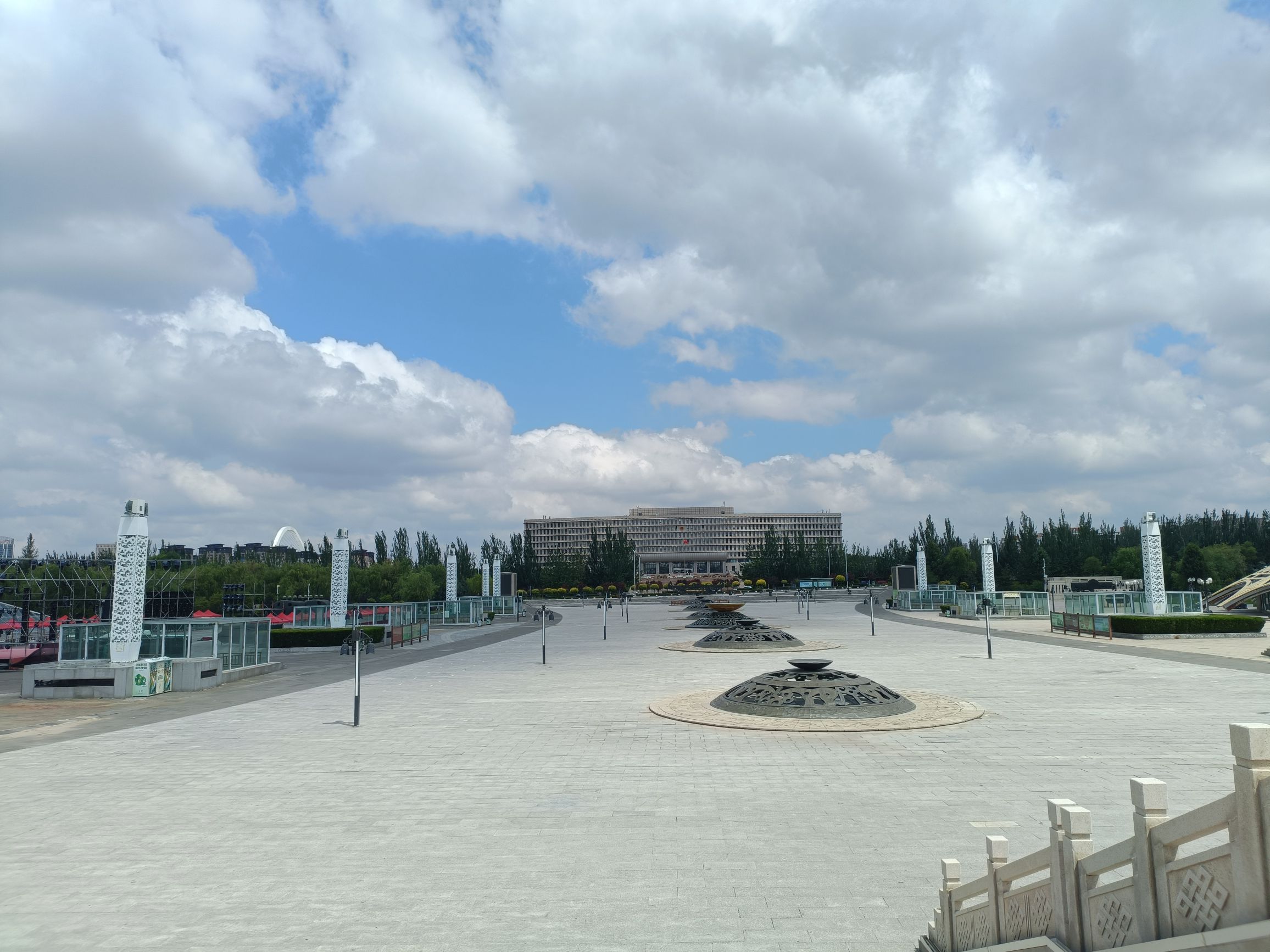 鄂尔多斯青铜文化广场旅行图片 1