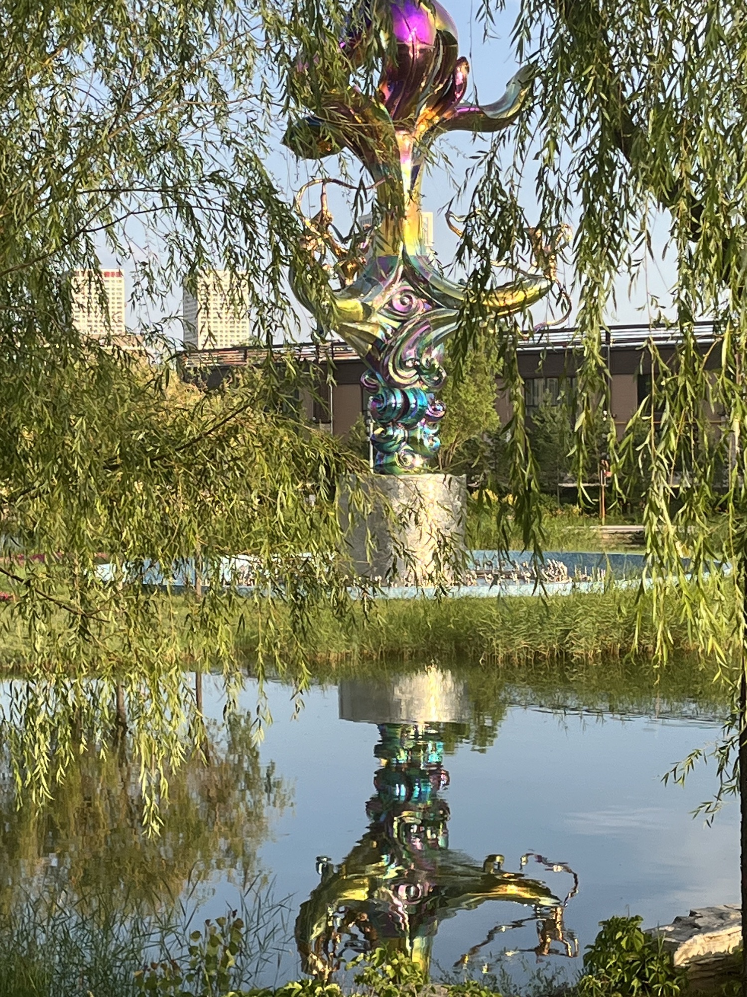 乌兰木伦滨河广场旅行图片 1
