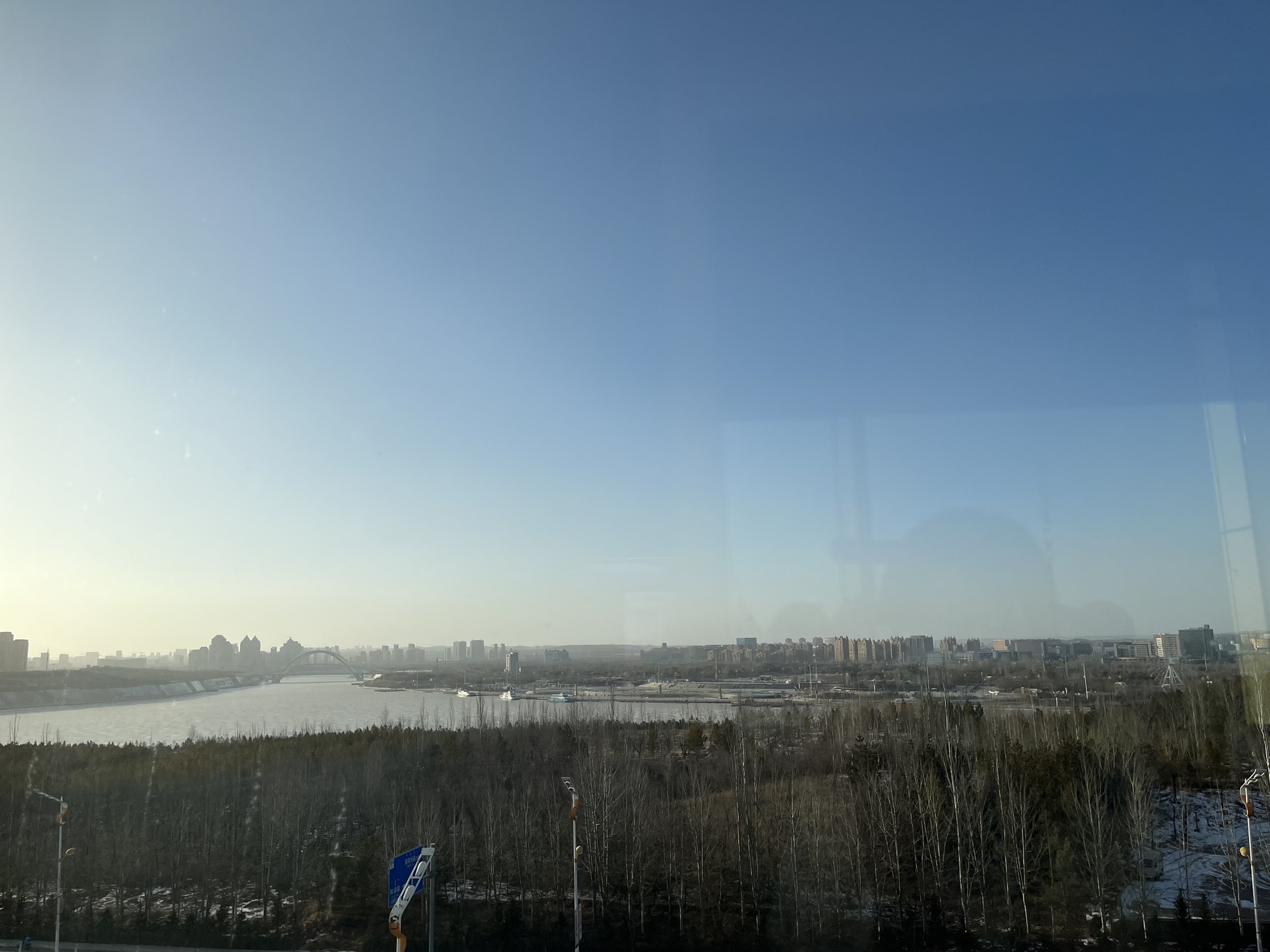 乌兰木伦滨河广场旅行图片 2