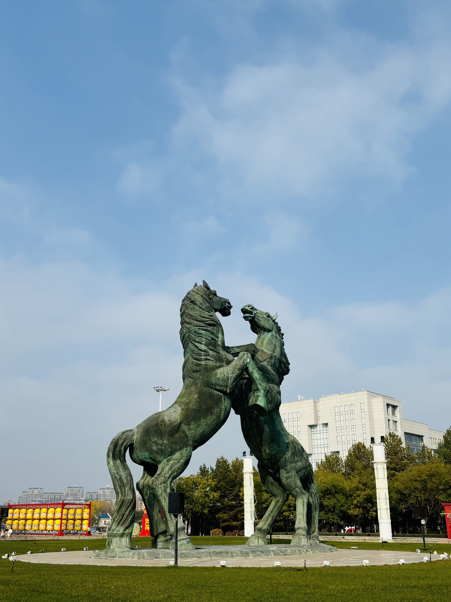 成吉思汗广场旅行图片 1