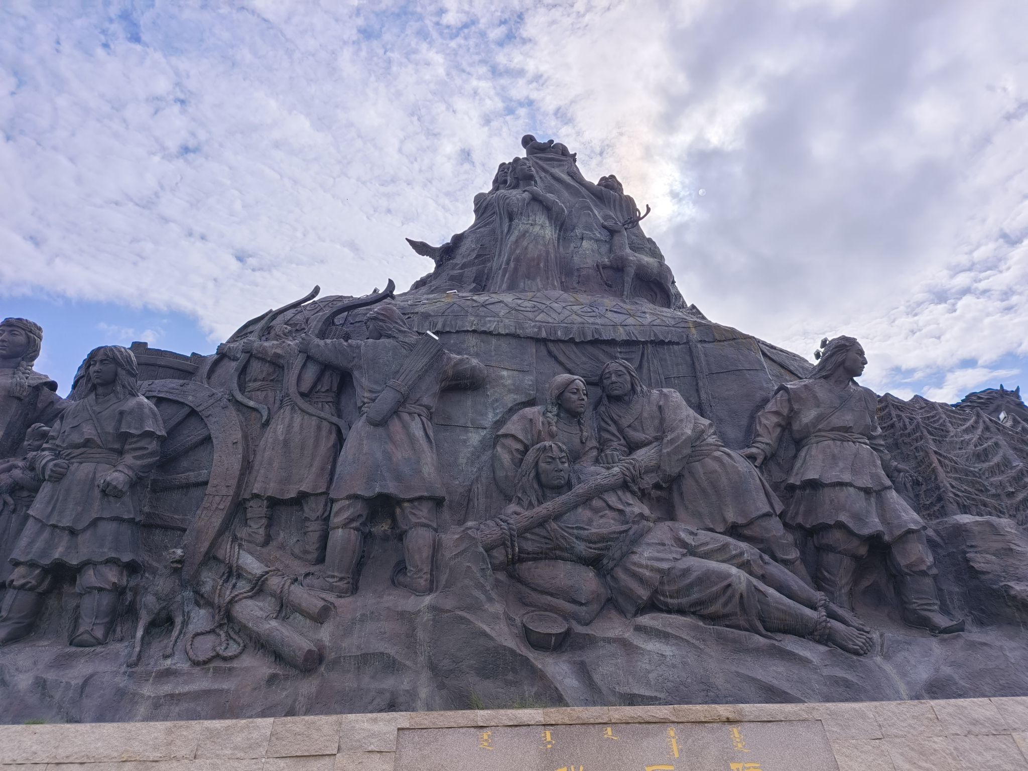 成吉思汗广场旅行图片 3