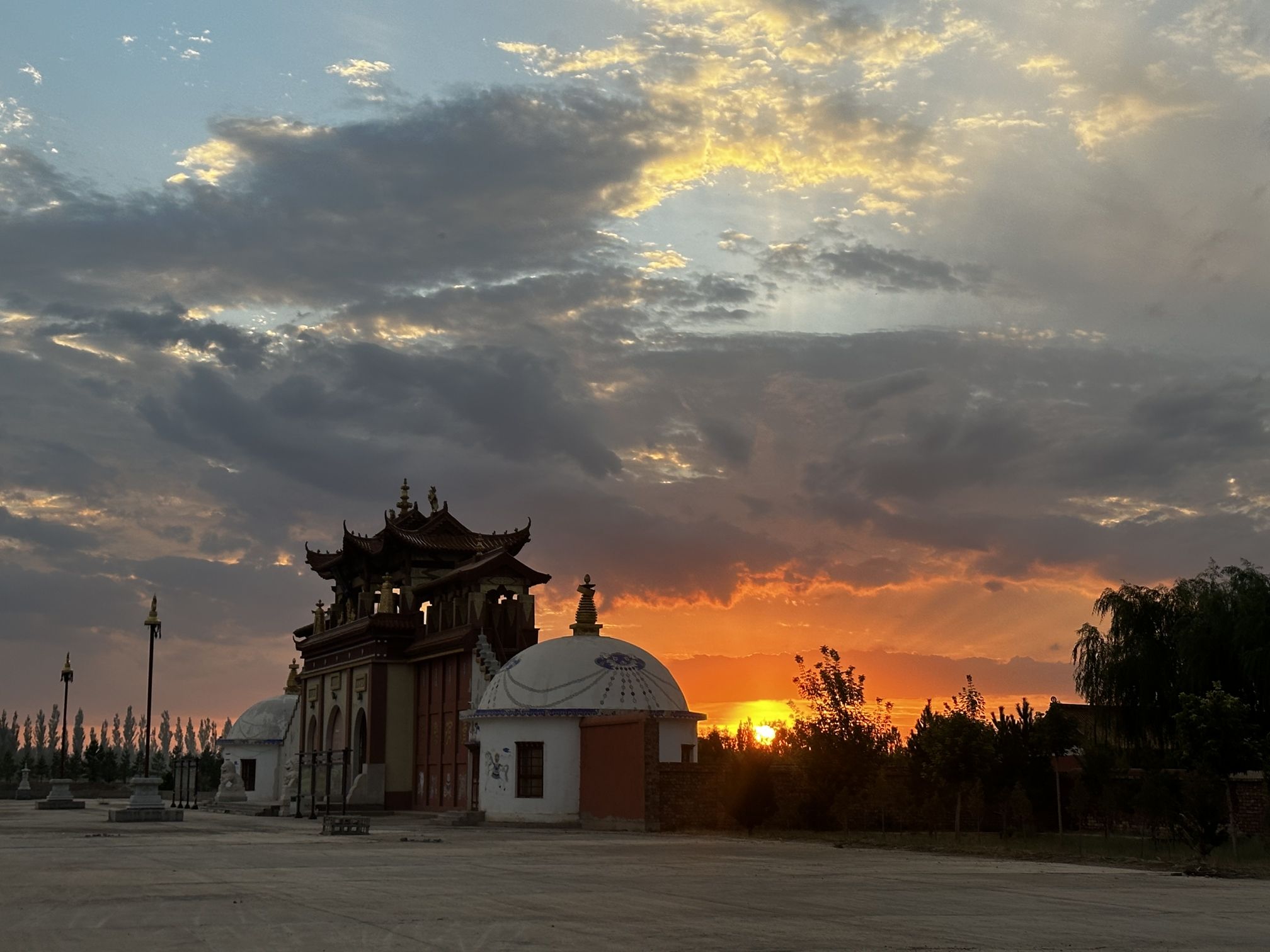 诺门汗拉僧庙法王寺旅行图片 1
