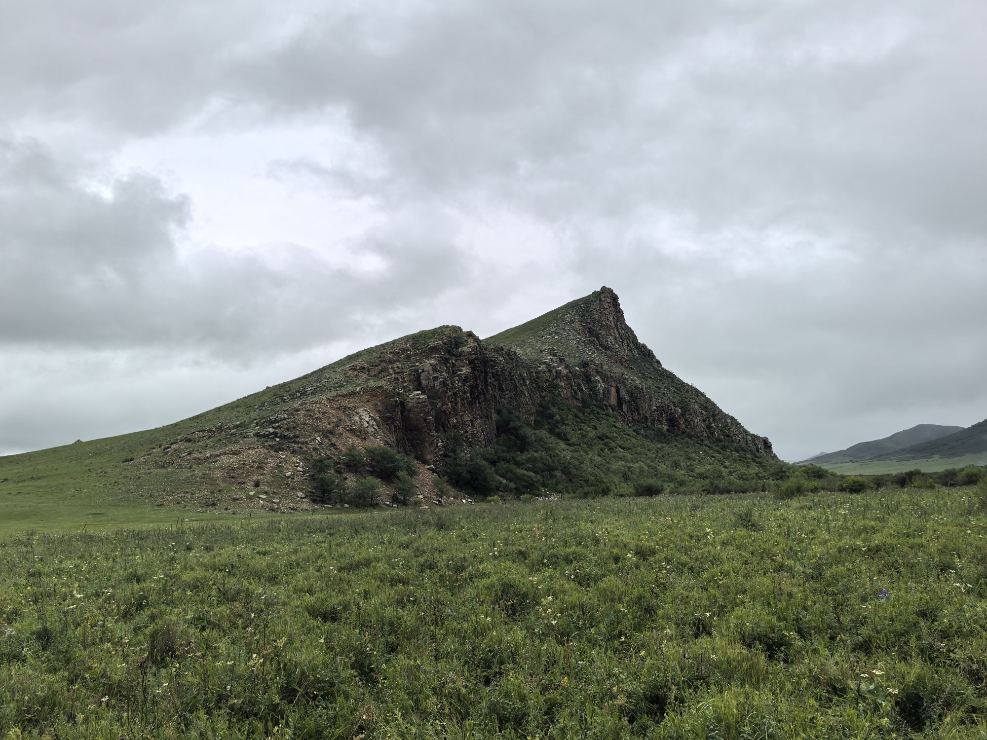 遥鲁海日罕山景区(半拉山)旅行图片 2