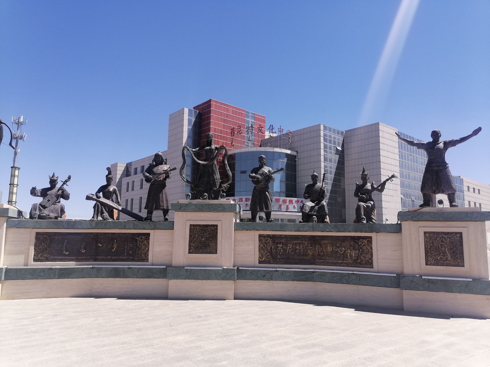 乌兰牧骑广场旅行图片 2