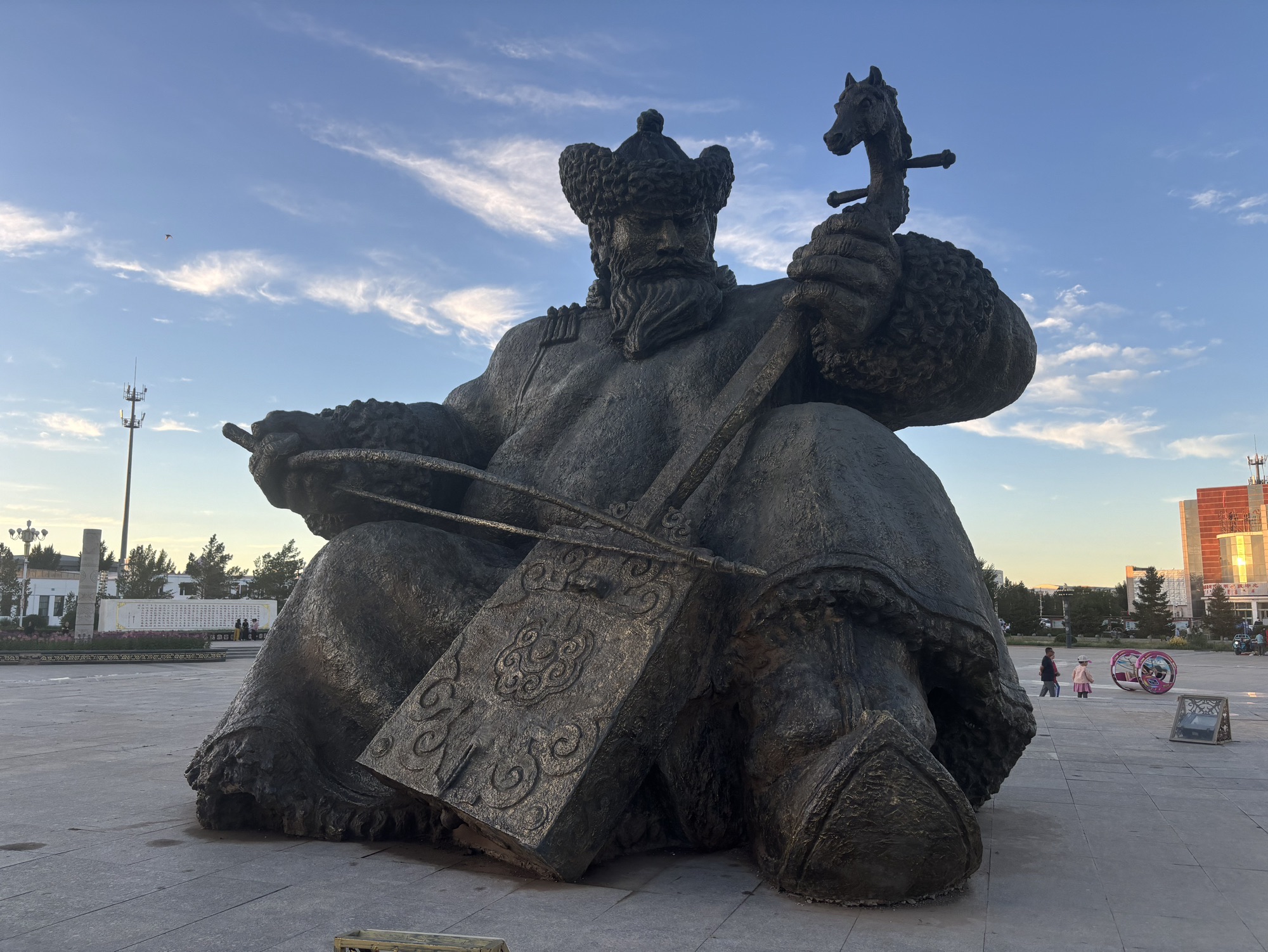 乌兰牧骑广场旅行图片 1