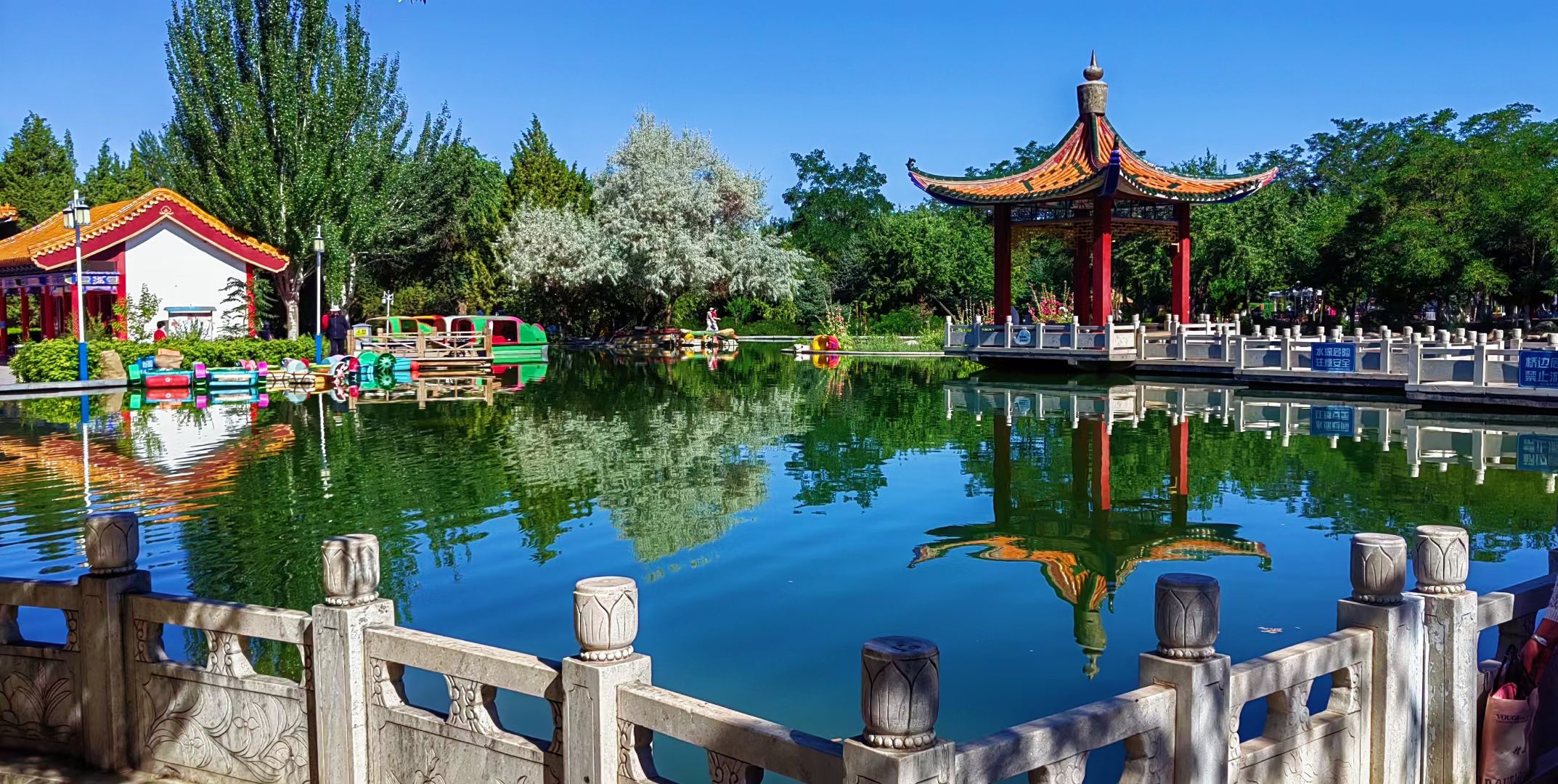 巴彦浩特公园旅行图片 1