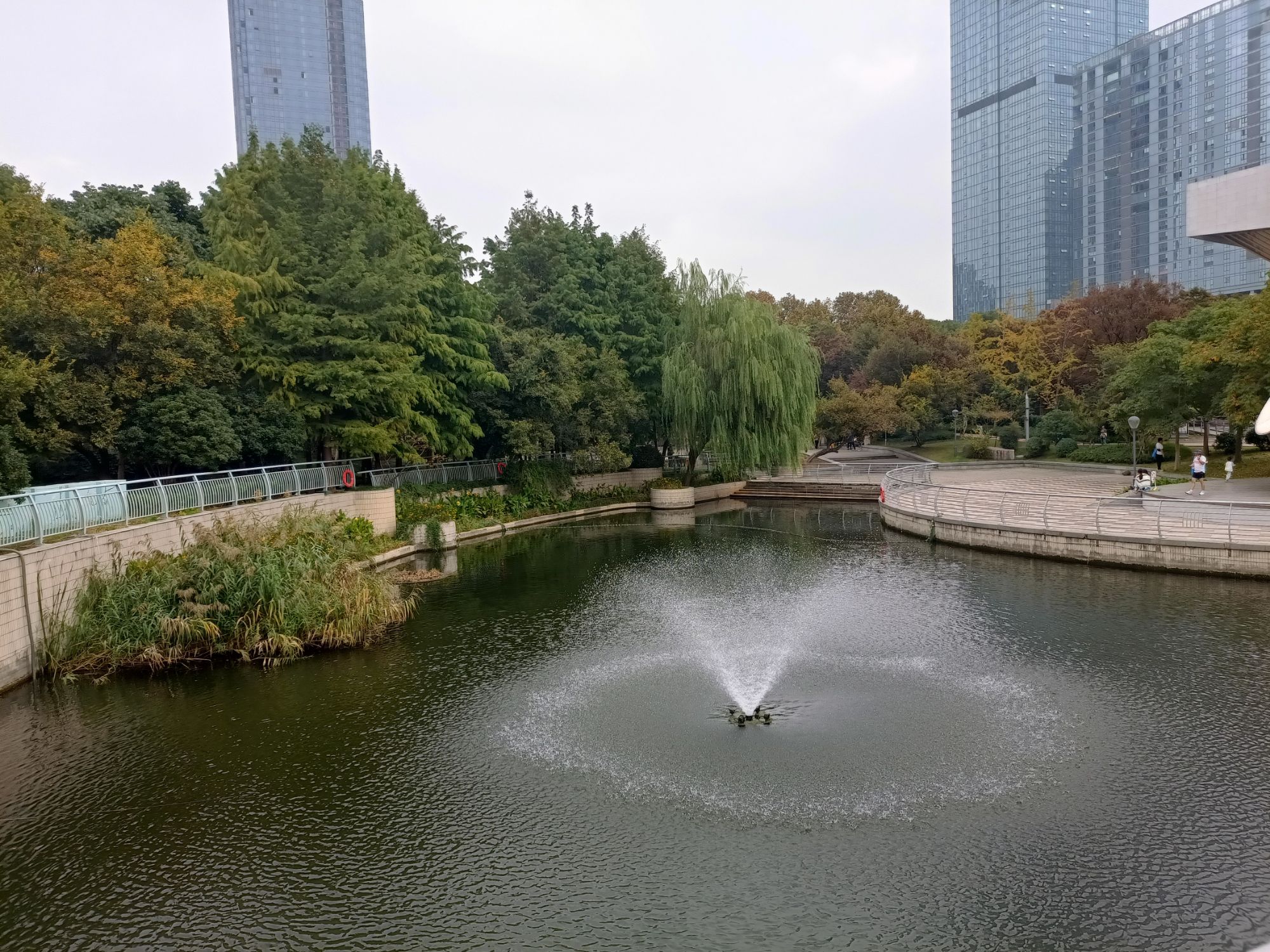无锡太湖广场旅行图片 1