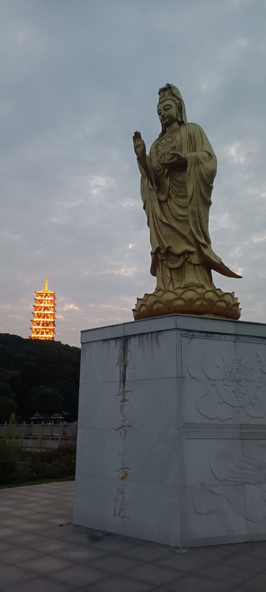 林峰塔旅行图片 2