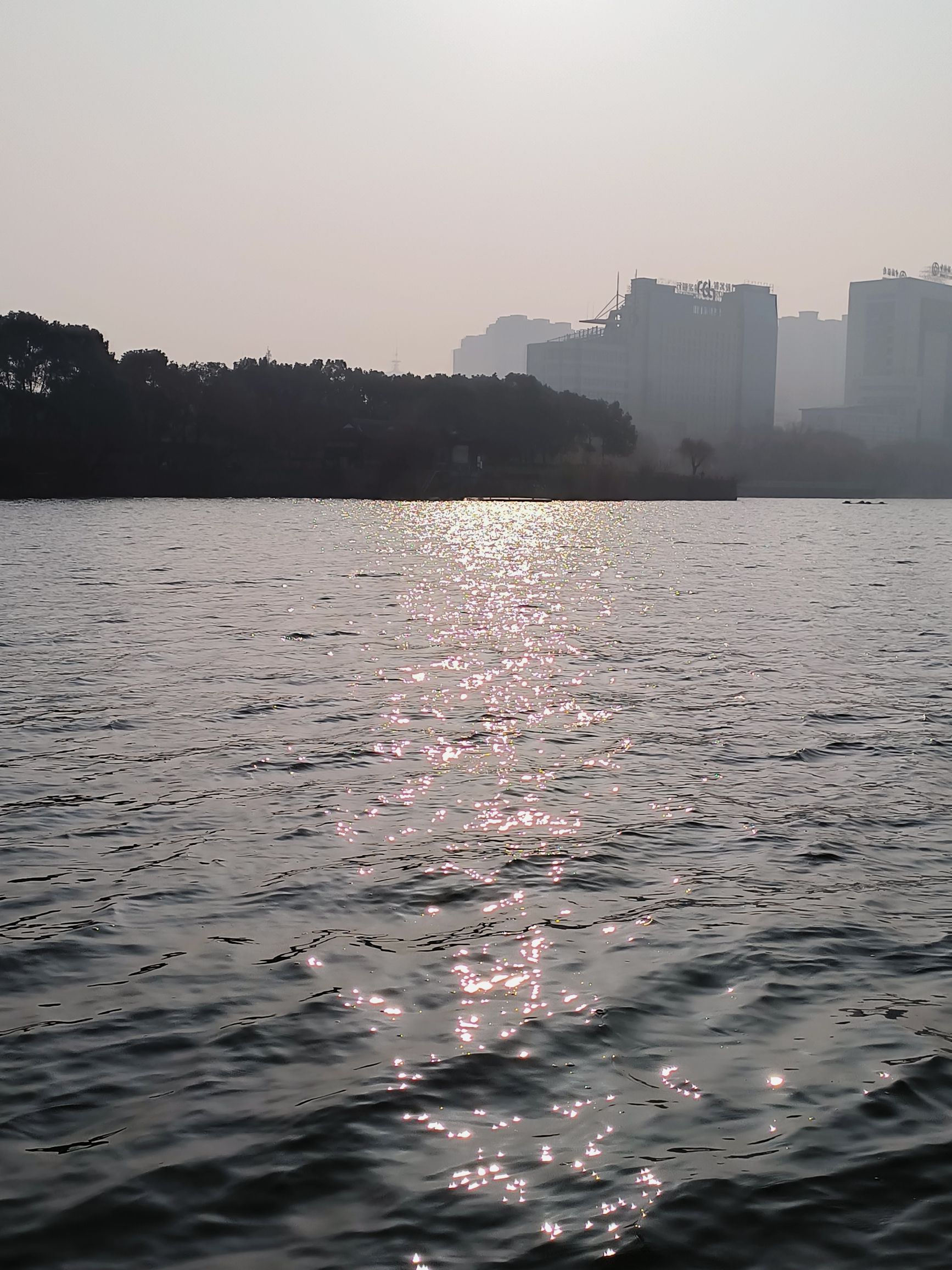 春江潮广场旅行图片 1