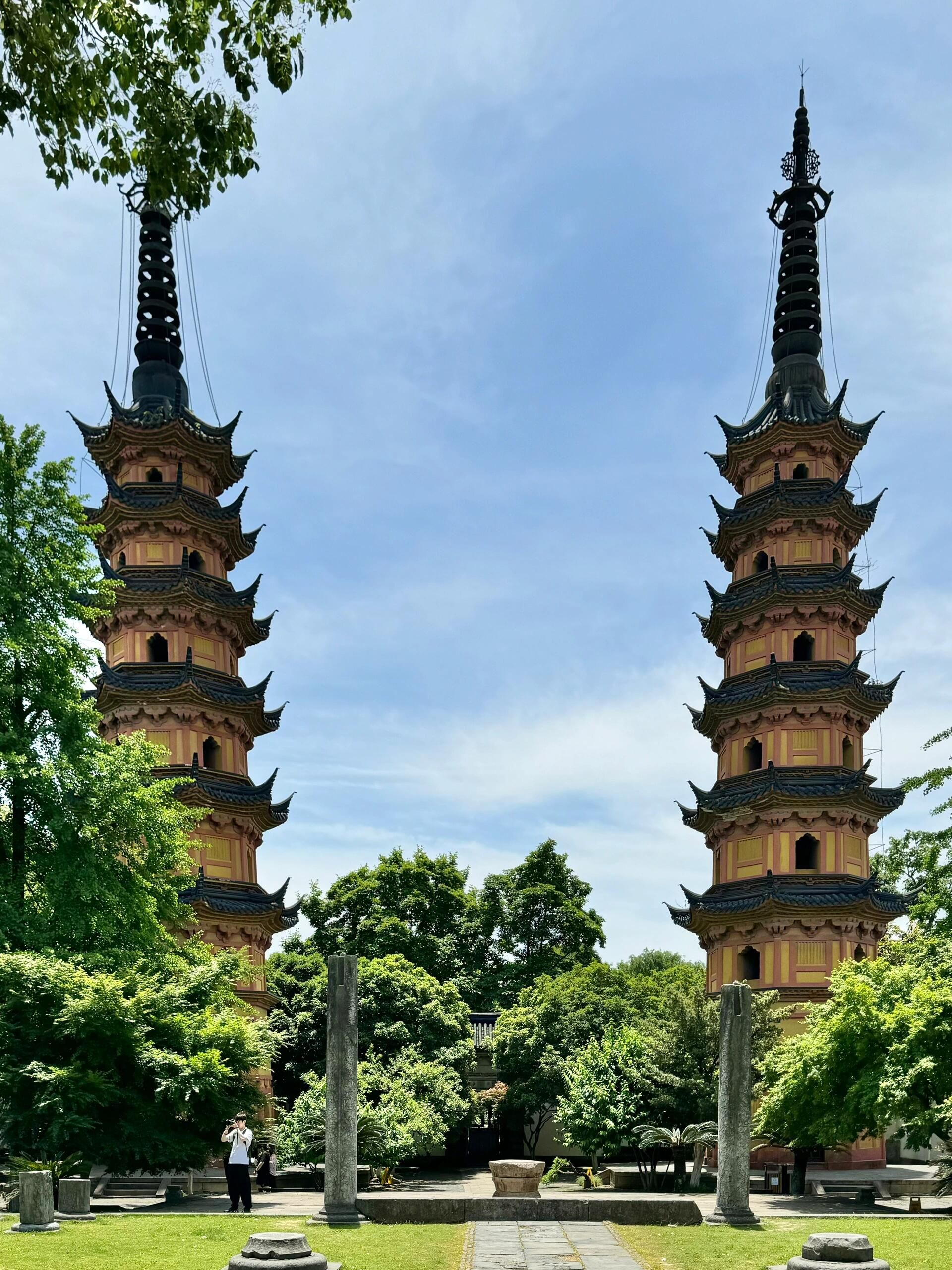罗汉院双塔及正殿遗址旅行图片 1