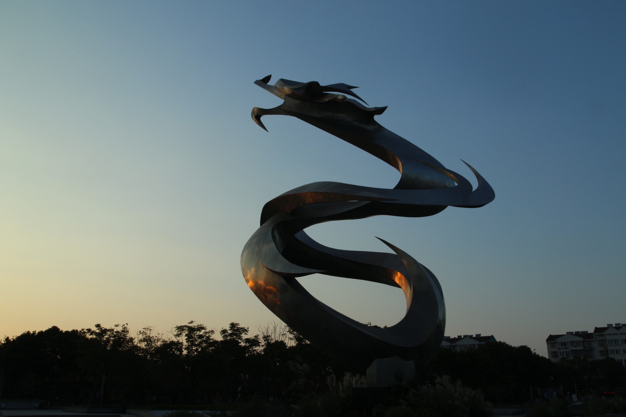龙川广场旅行图片 1