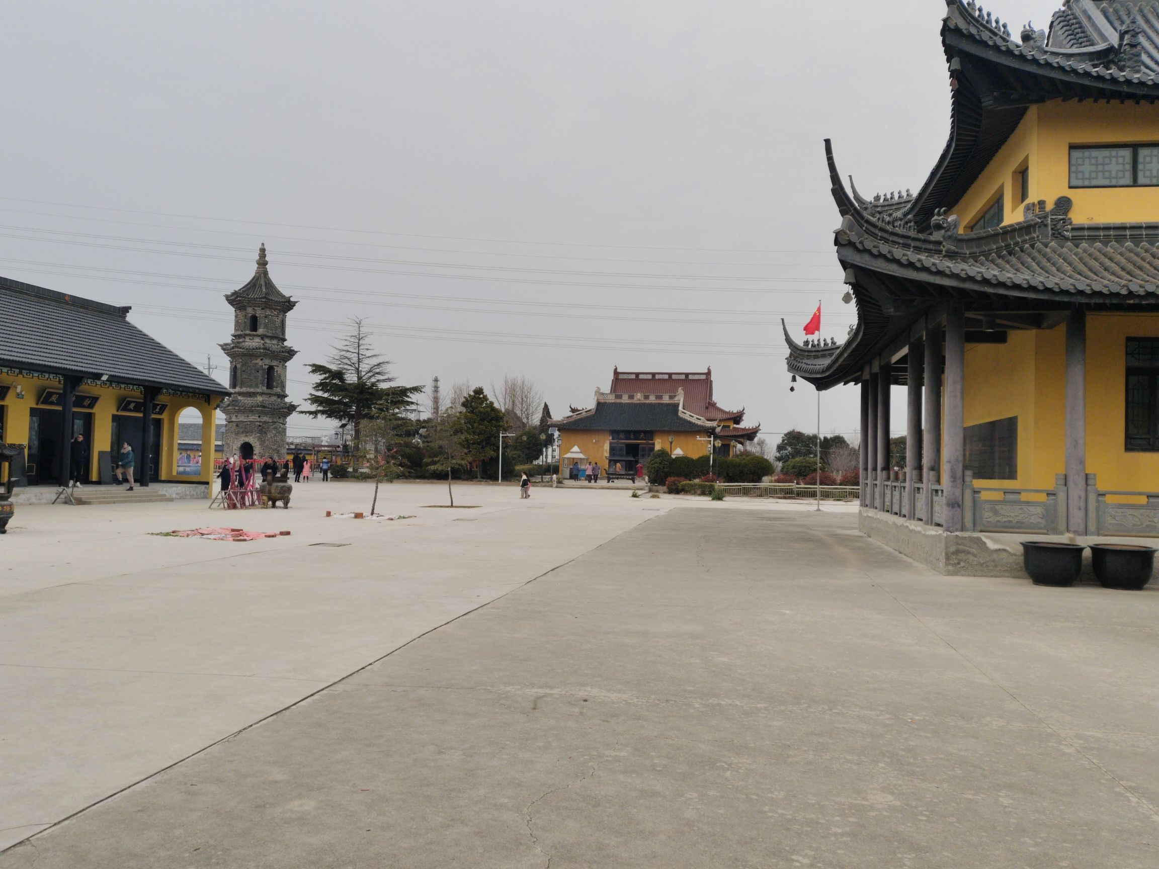 朦胧宝塔旅行图片 1