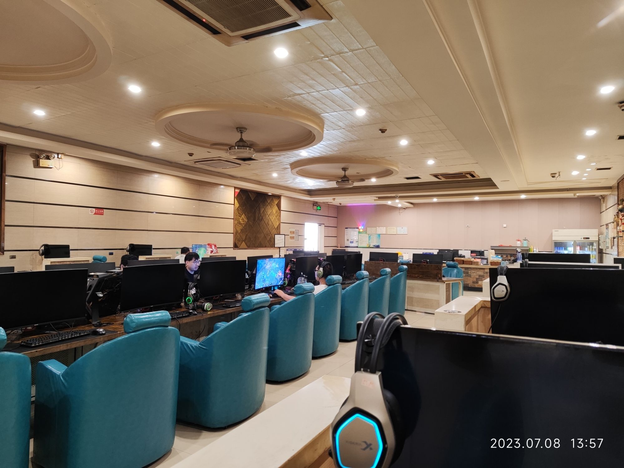 新乐网吧(勤业路店)