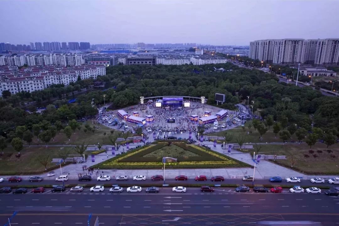 薛家中心广场旅行图片 2