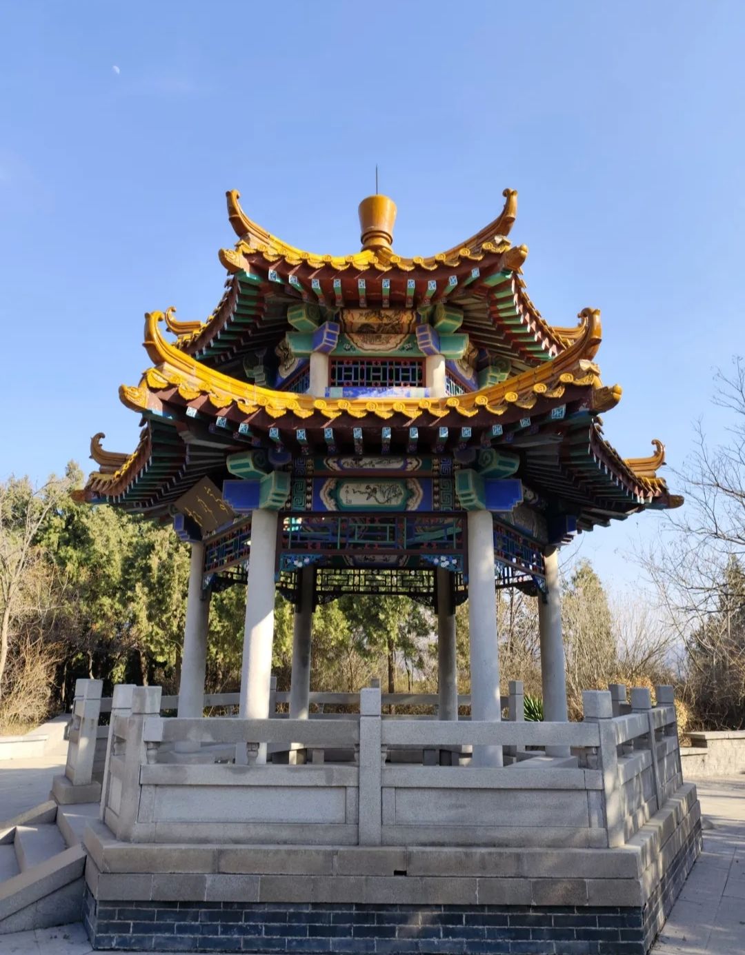 英雄山风景区旅行图片 2
