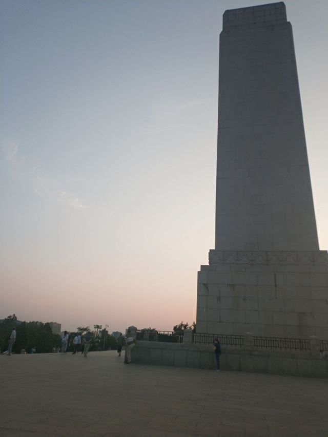 英雄山风景区旅行图片 1