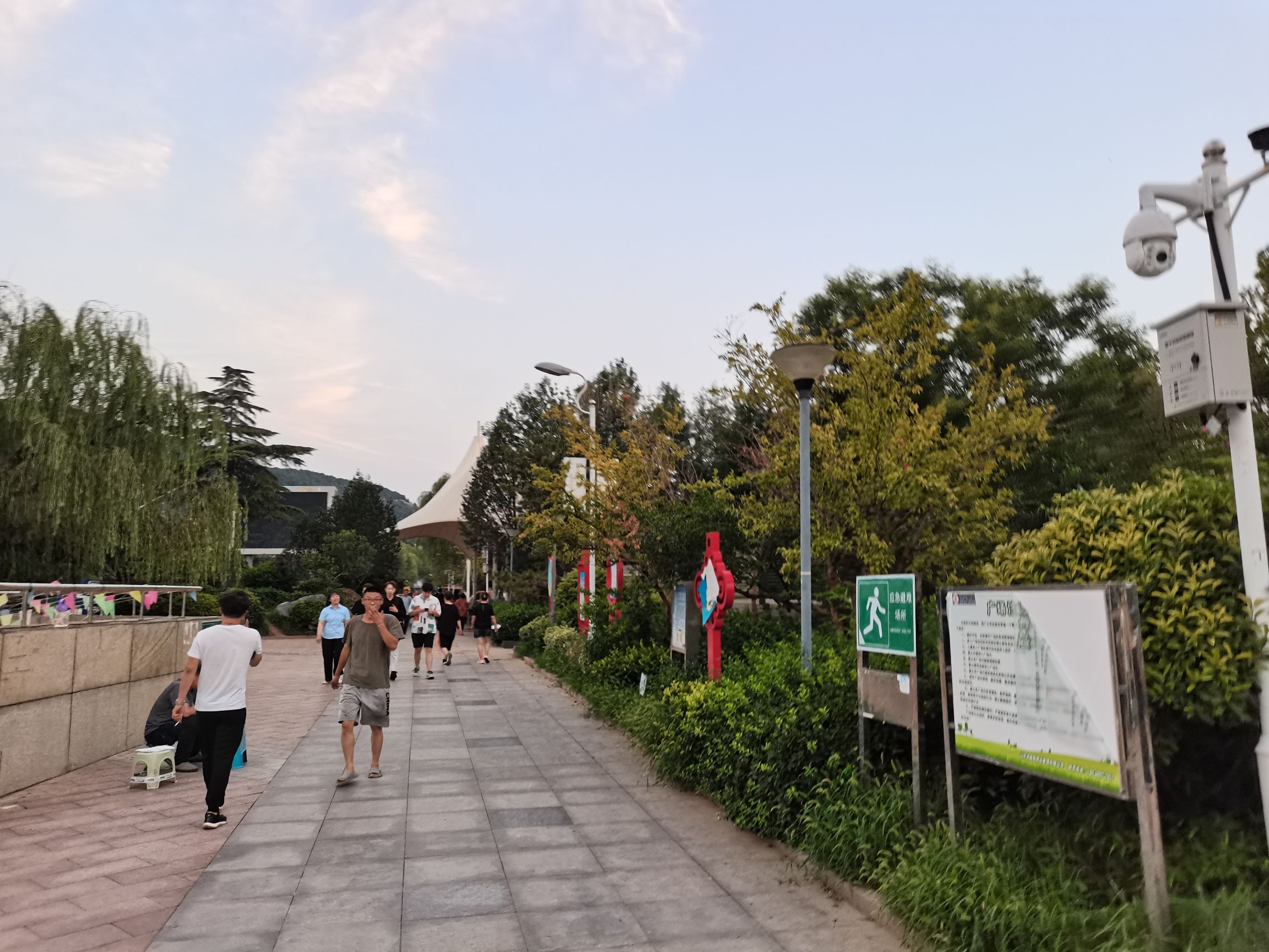 大众广场旅行图片 2