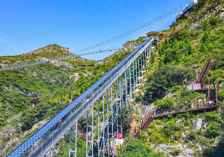 青铜山大峡谷旅行图片 2