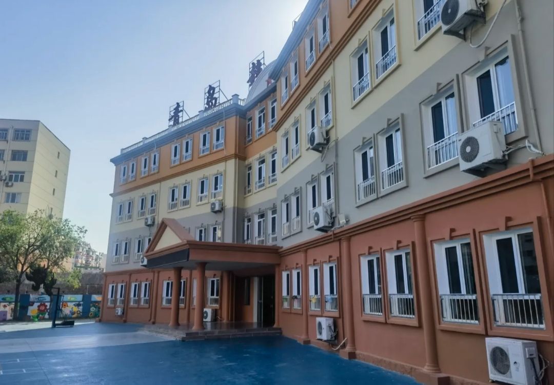 青岛超银小学