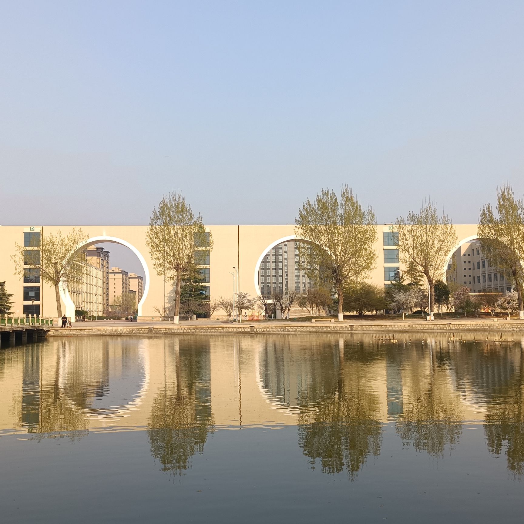 淄博职业技术大学南校区