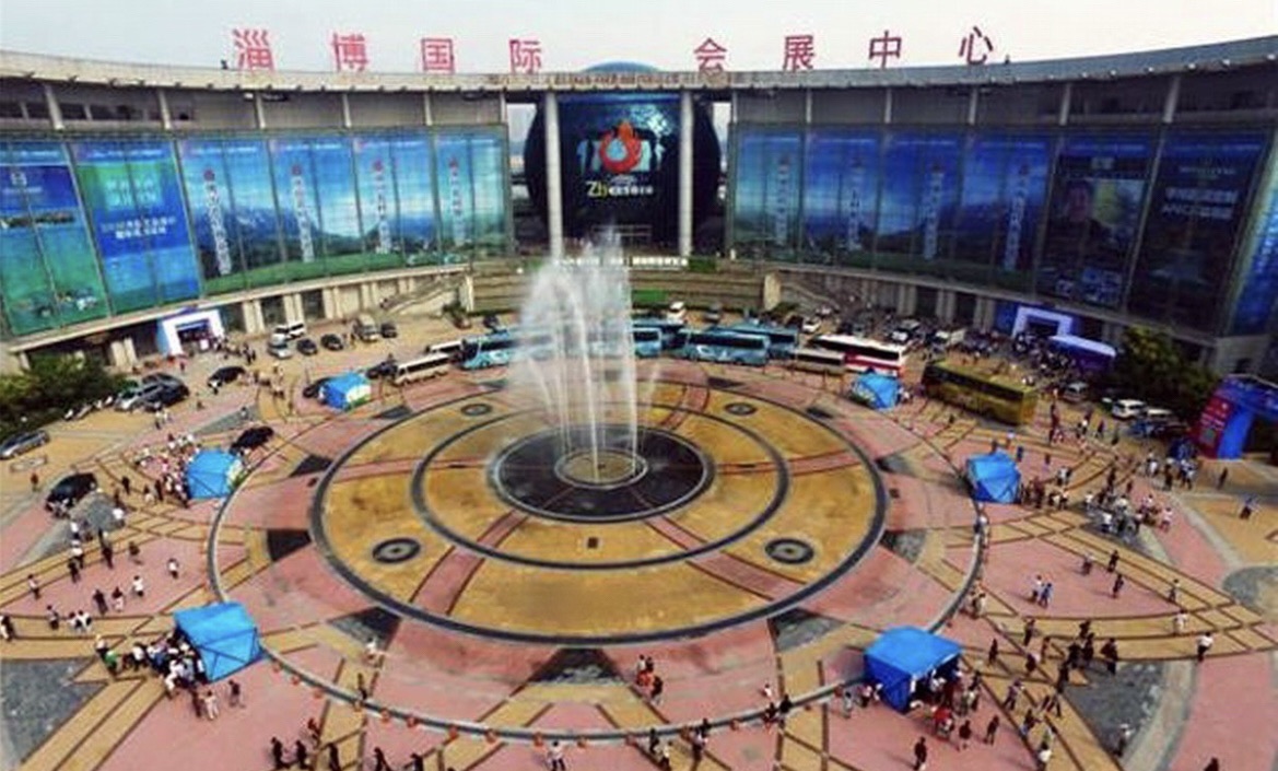 淄博中心广场旅行图片 1