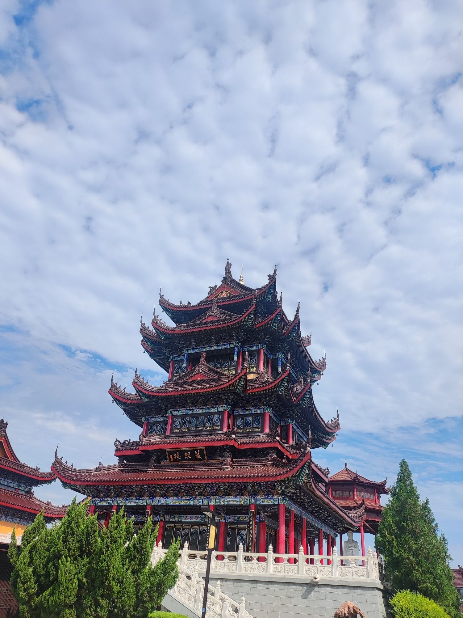 海岛金山寺景区旅行图片 1