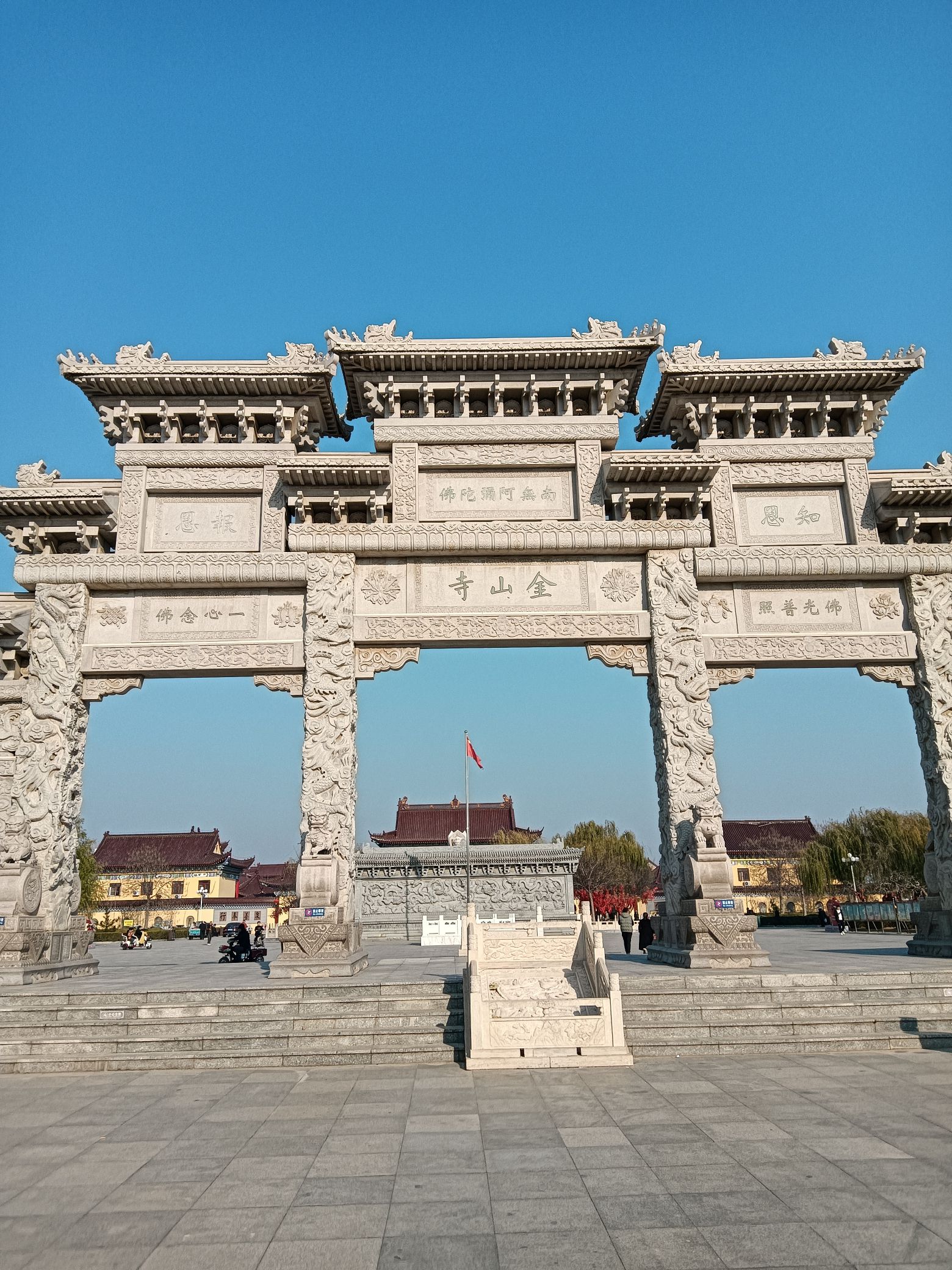 海岛金山寺景区旅行图片 2