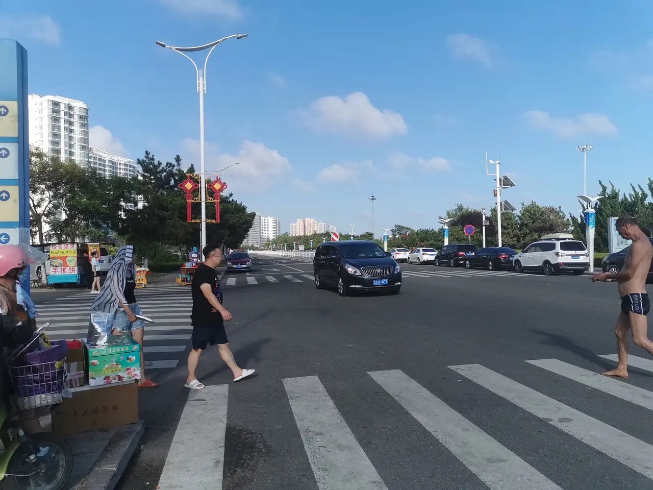 凤城万米海滩旅行图片 1