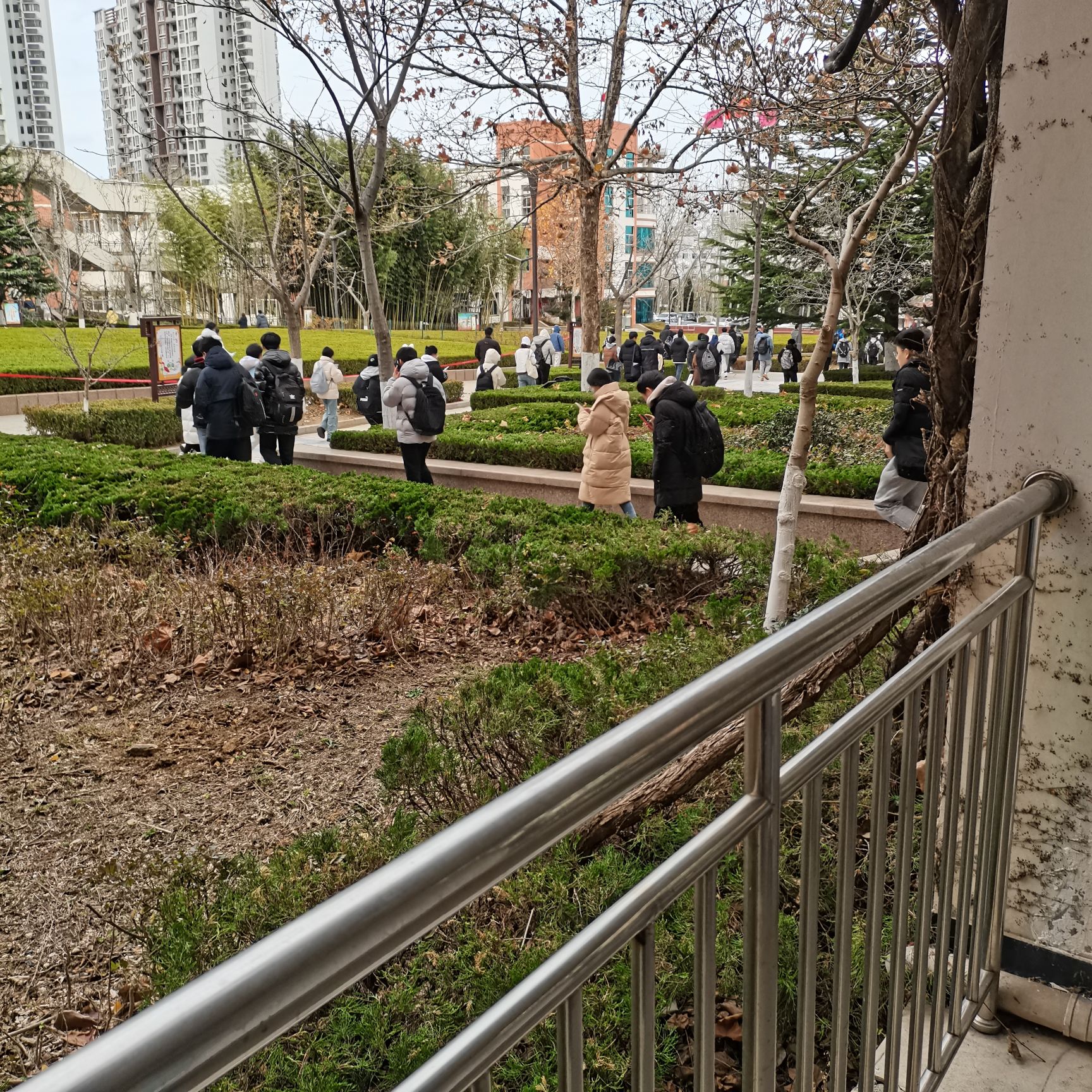 烟台经济技术开发区实验中学