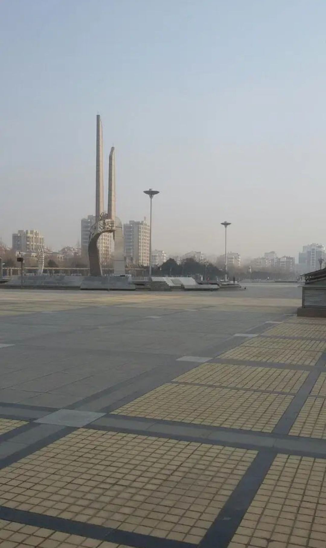 新元广场旅行图片 1