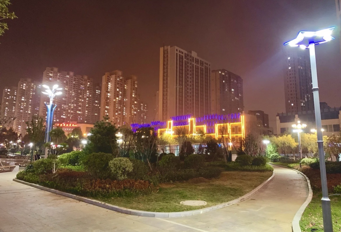 邹城市文化广场旅行图片 2