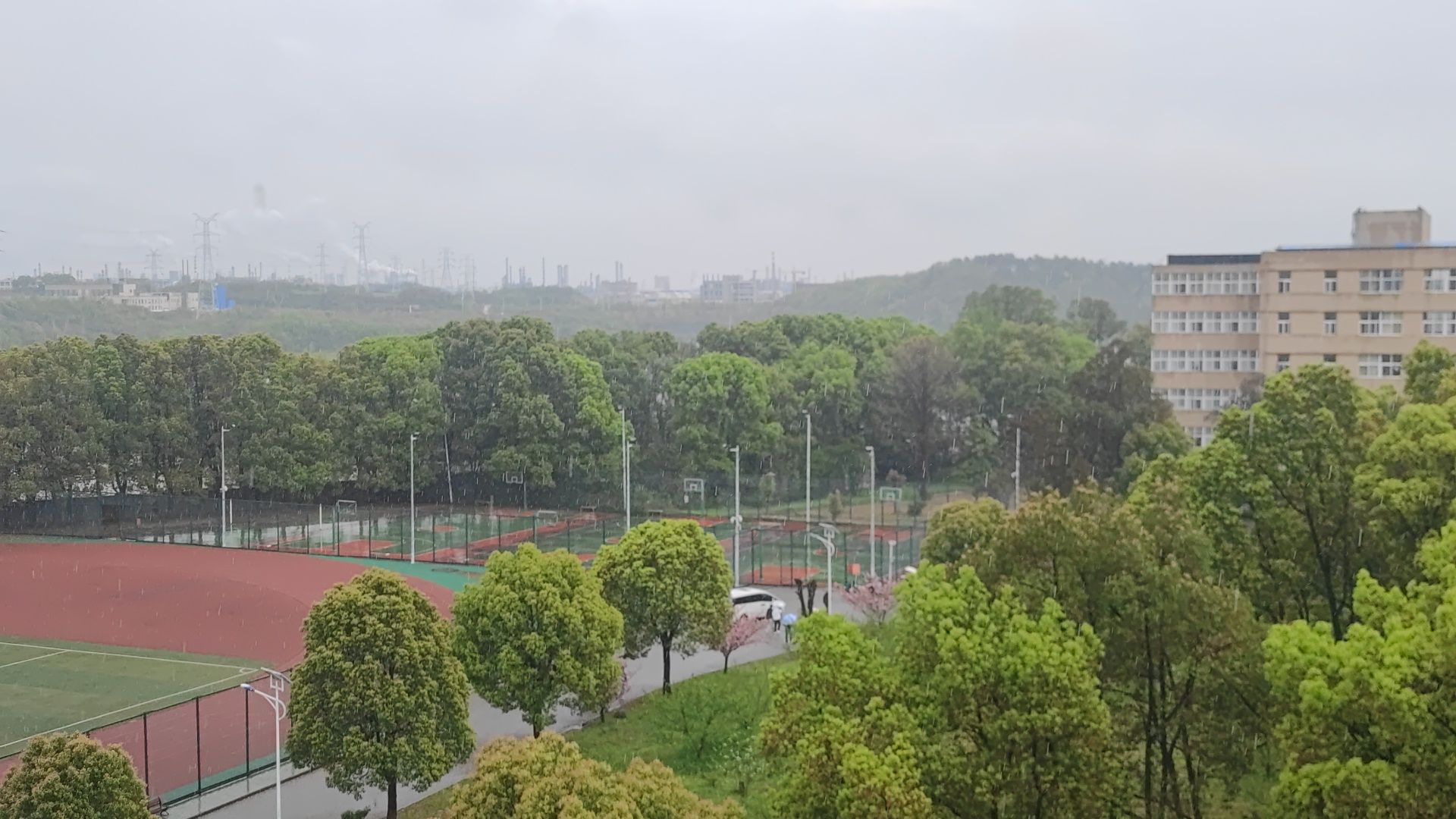 安庆师范大学理工专业学院