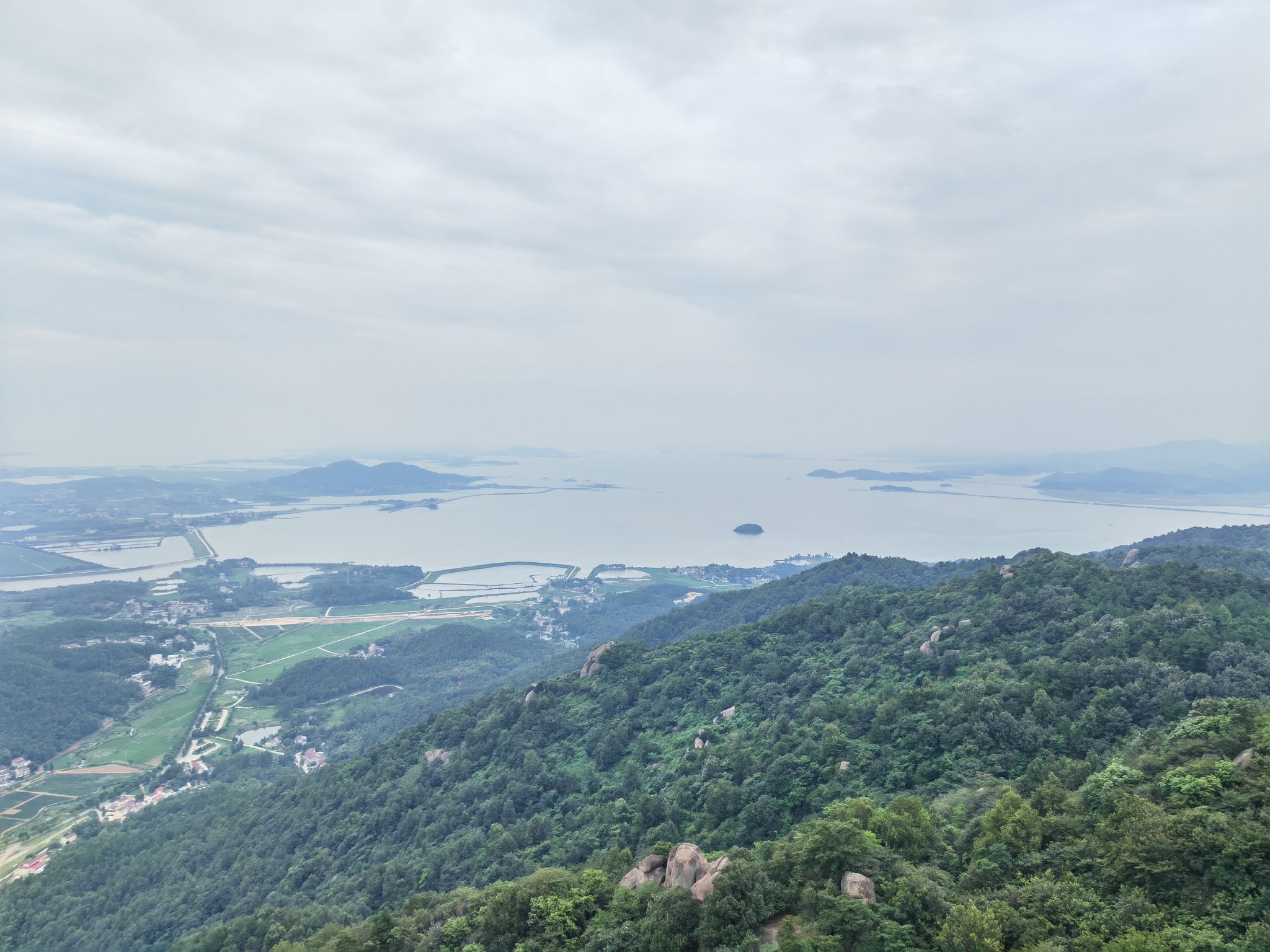 巨石山旅行图片 3