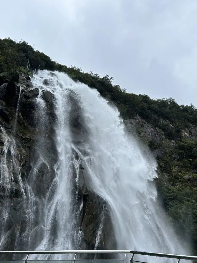大别山彩虹瀑布风景区旅行图片 2