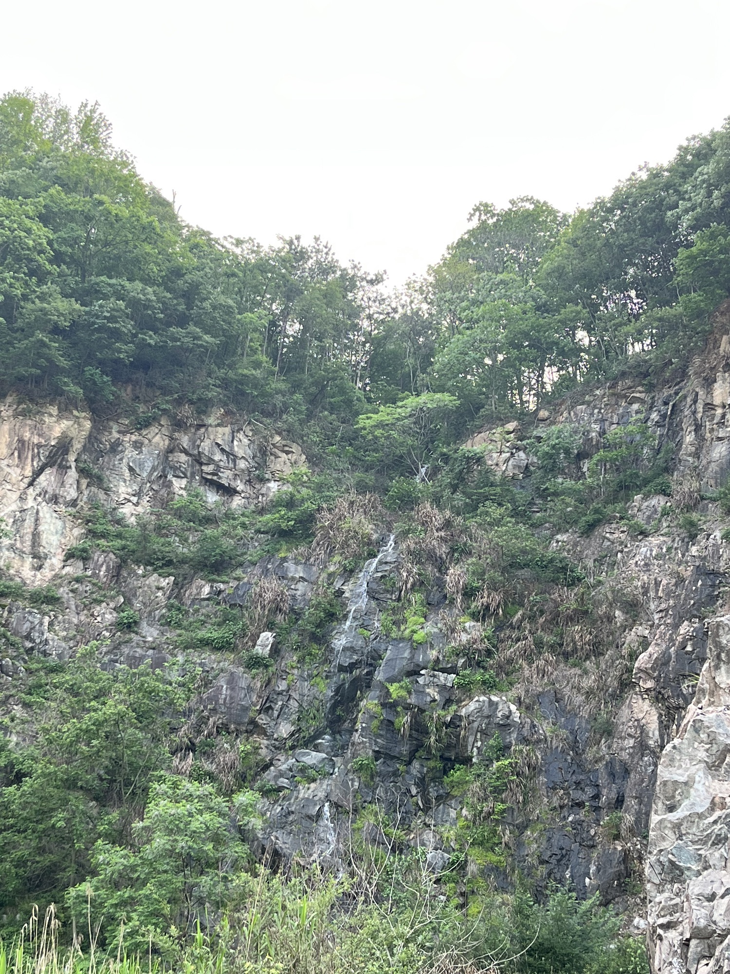 披雪瀑风景区旅行图片 1