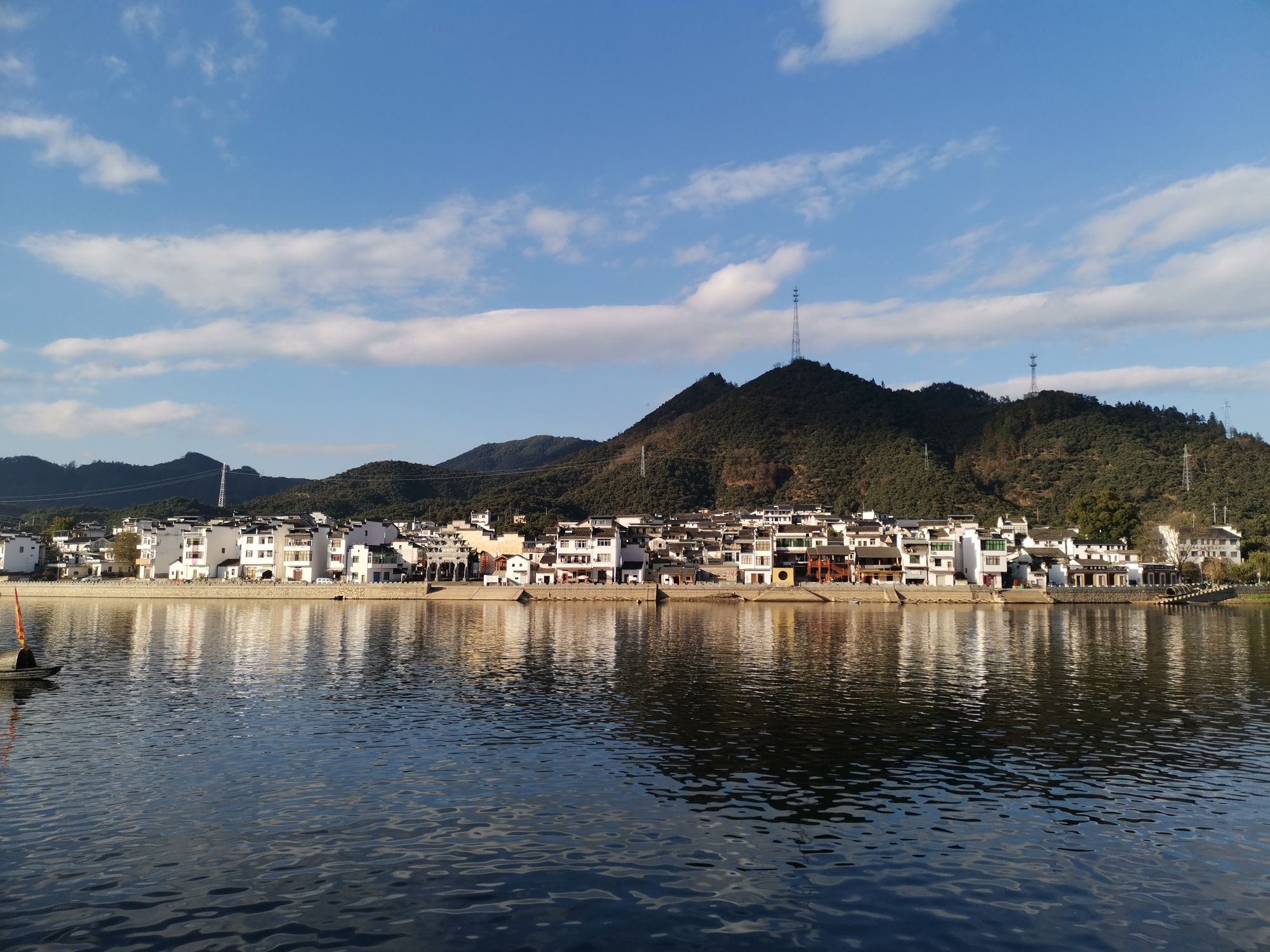 新安江山水画廊风景区旅行图片 1