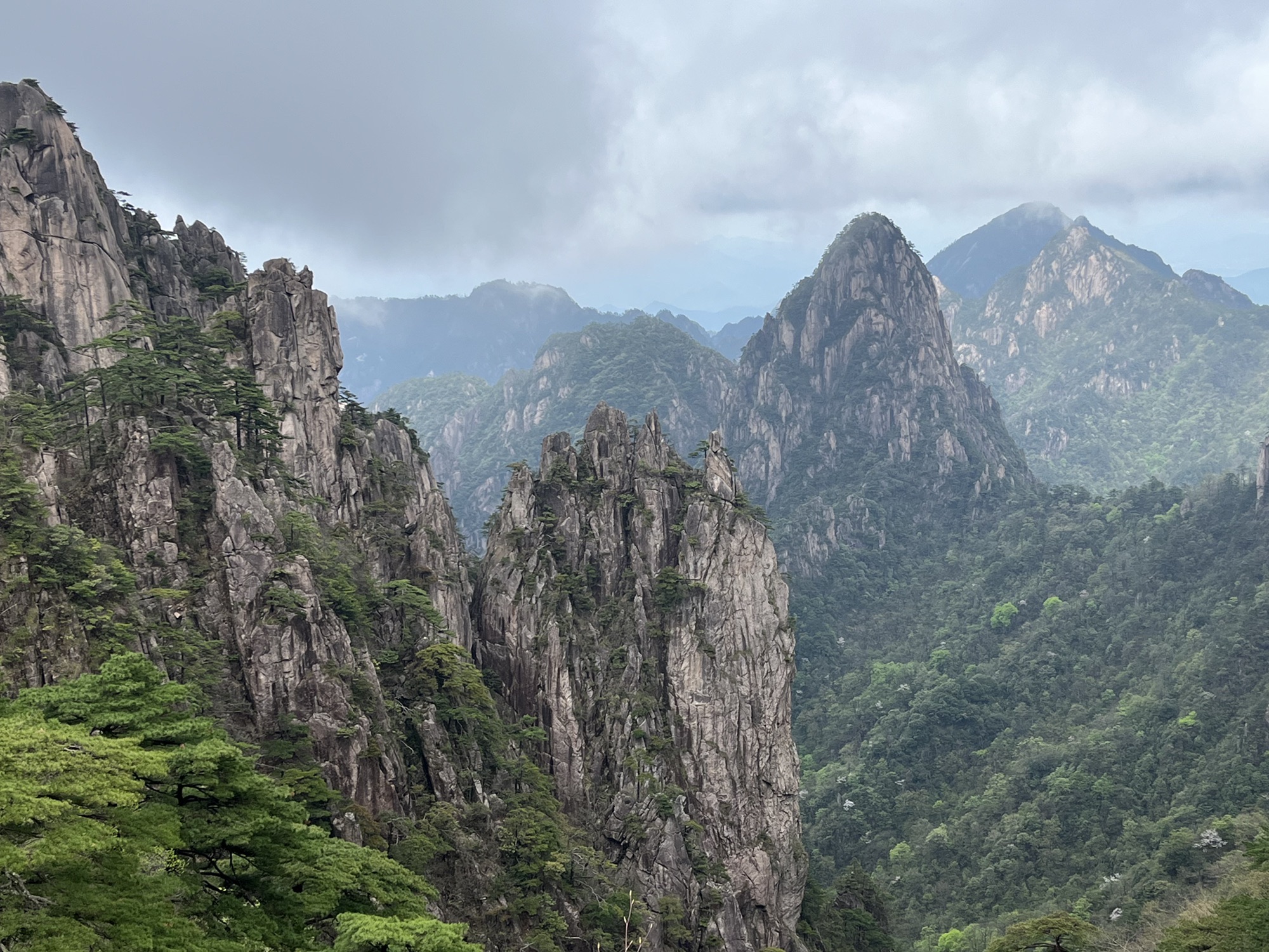 黄山区